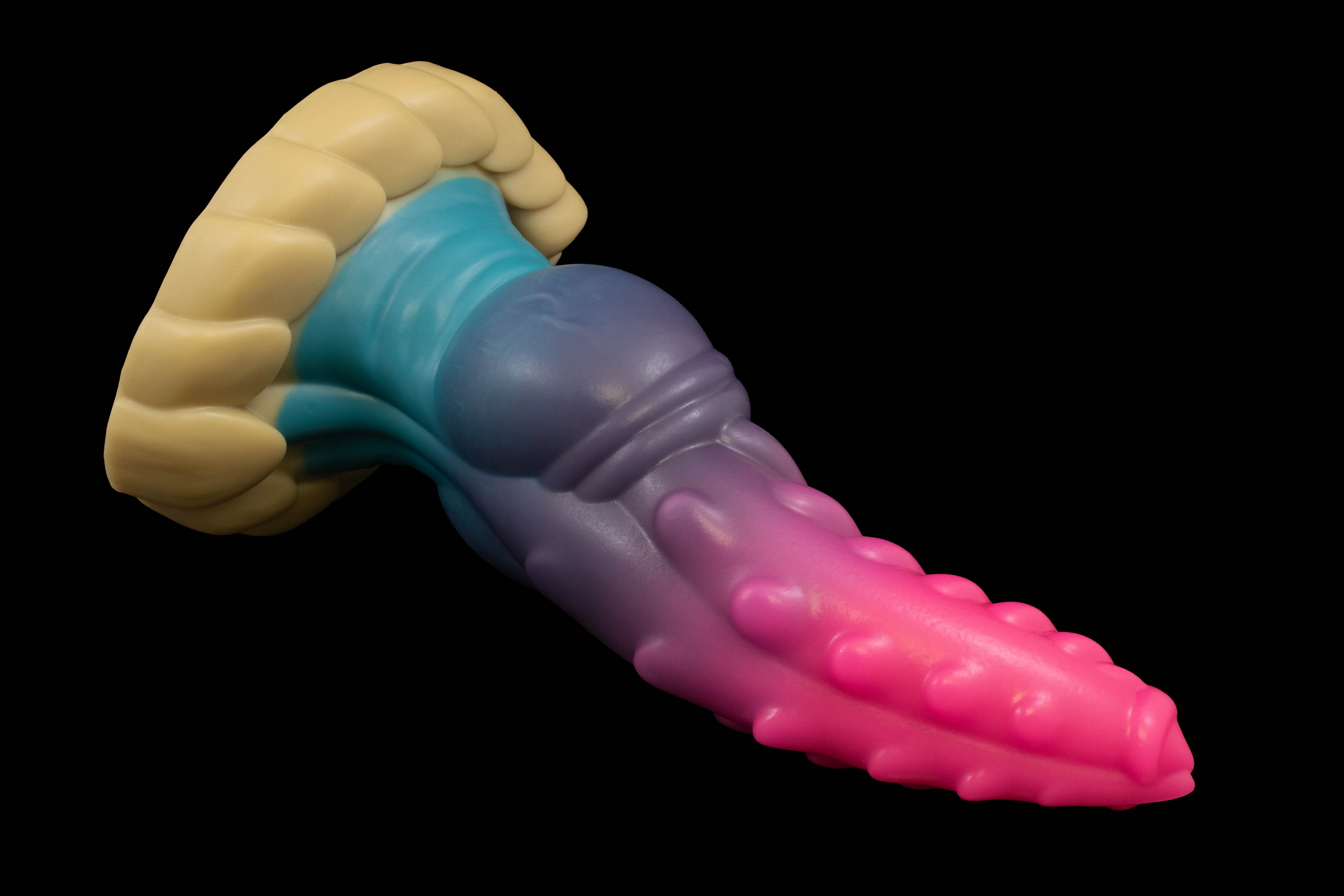 13211 XL Kaleb in Medium Firmness - Fizzle