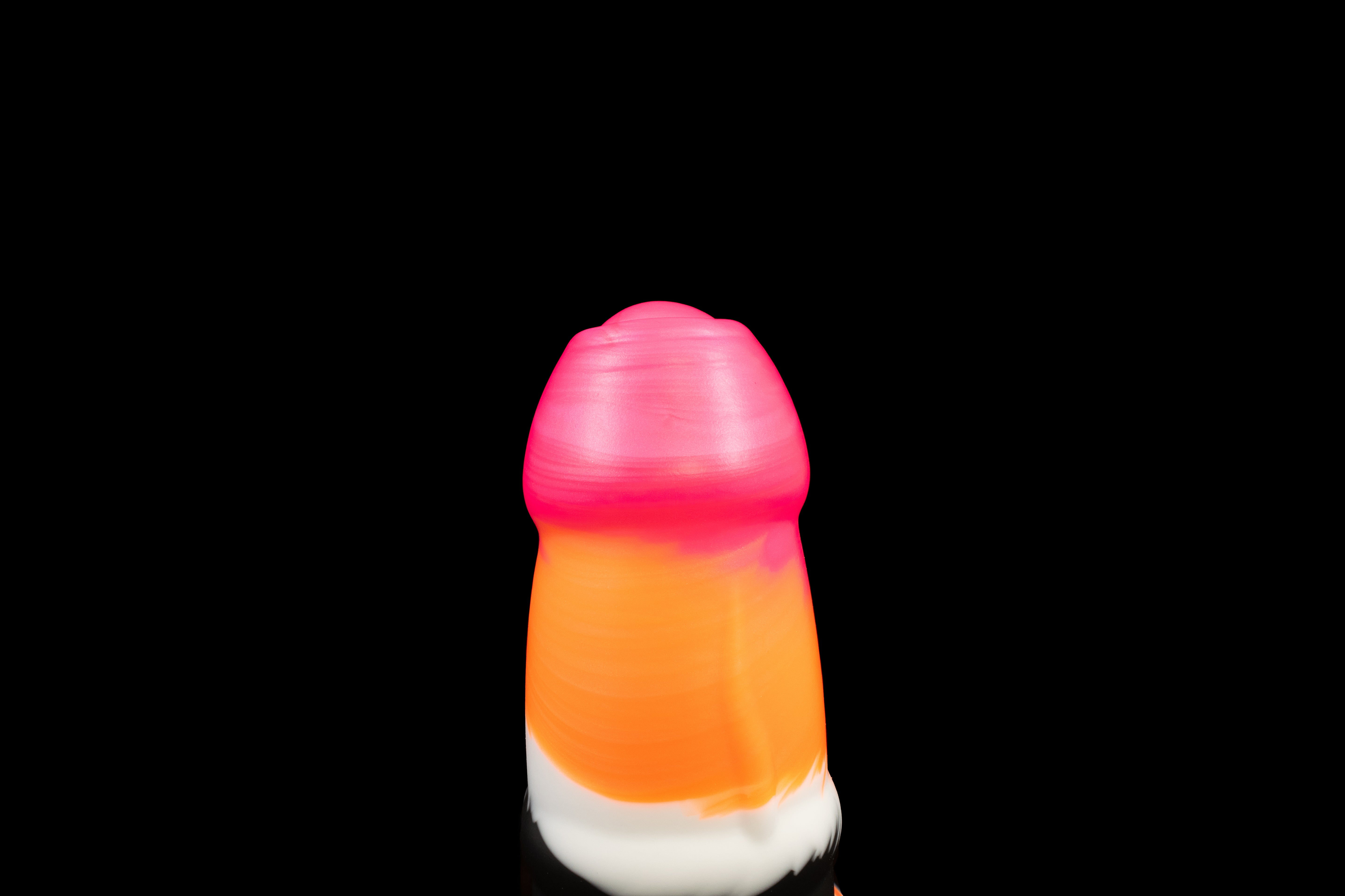 12865 Large Ian in Soft Firmness with Suction Cup - Fizzle