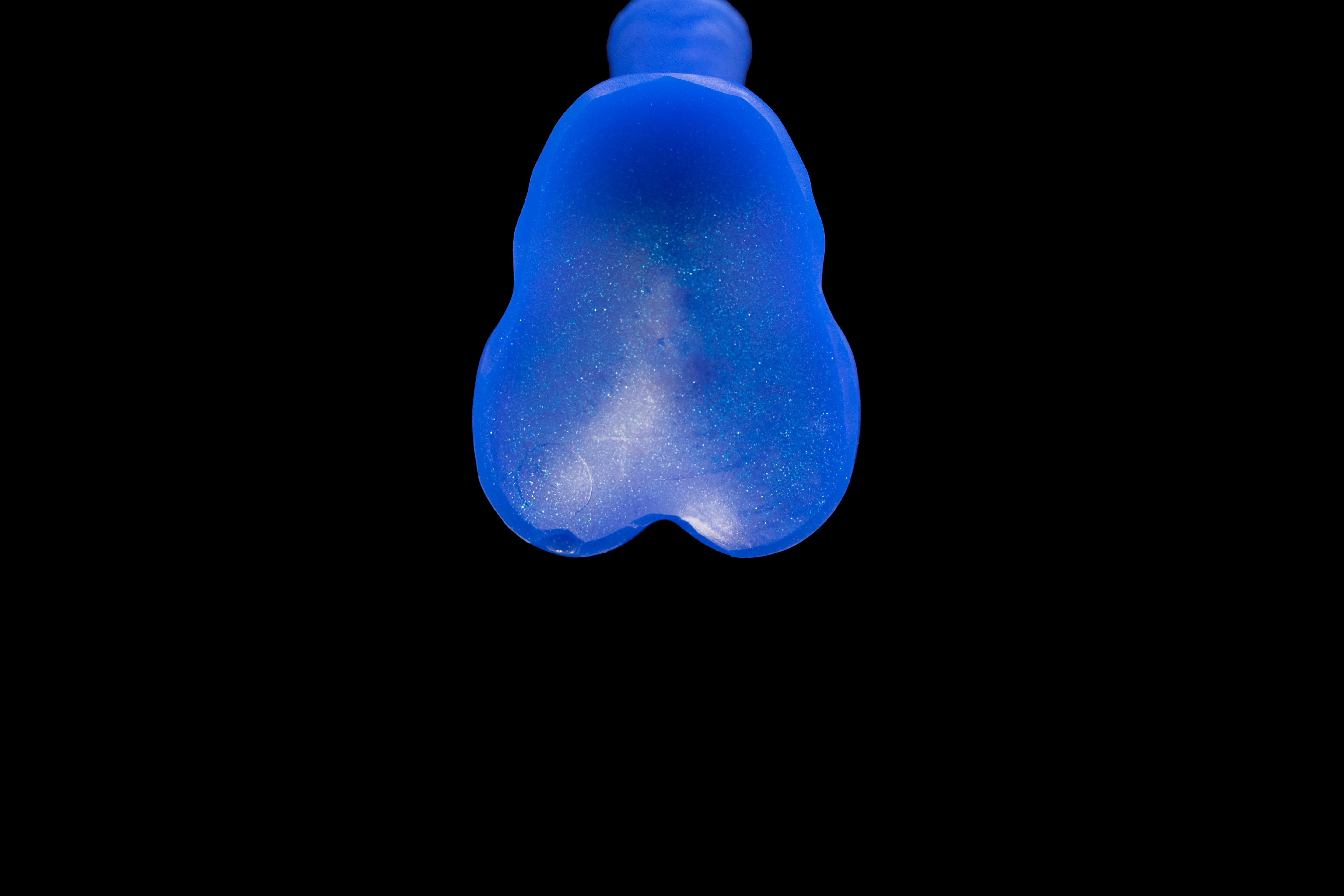 12678 Small Atlas in Soft Firmness with Suction Cup - Fizzle