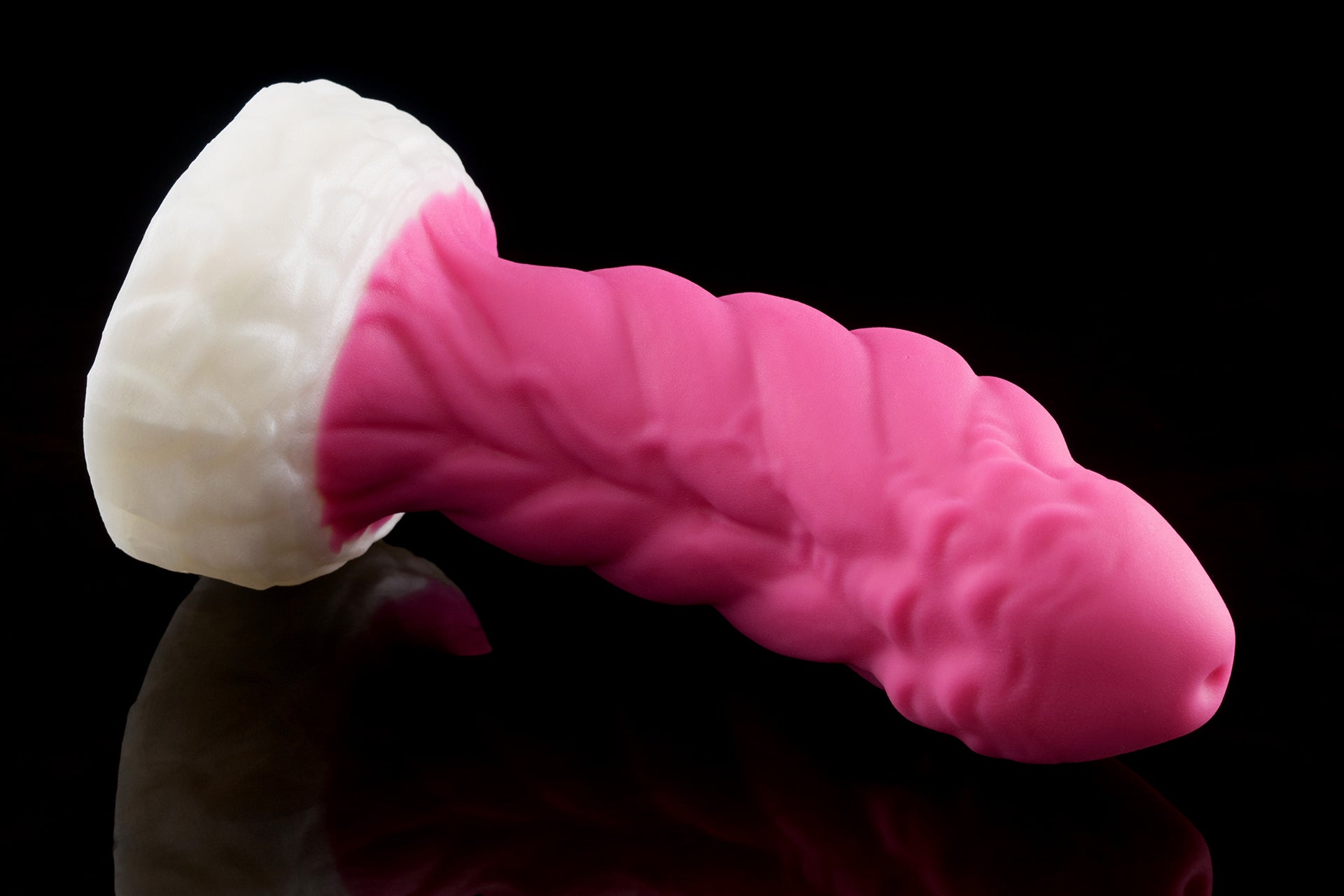 2535 Medium Cortez in Medium Firmness with Suction Cup