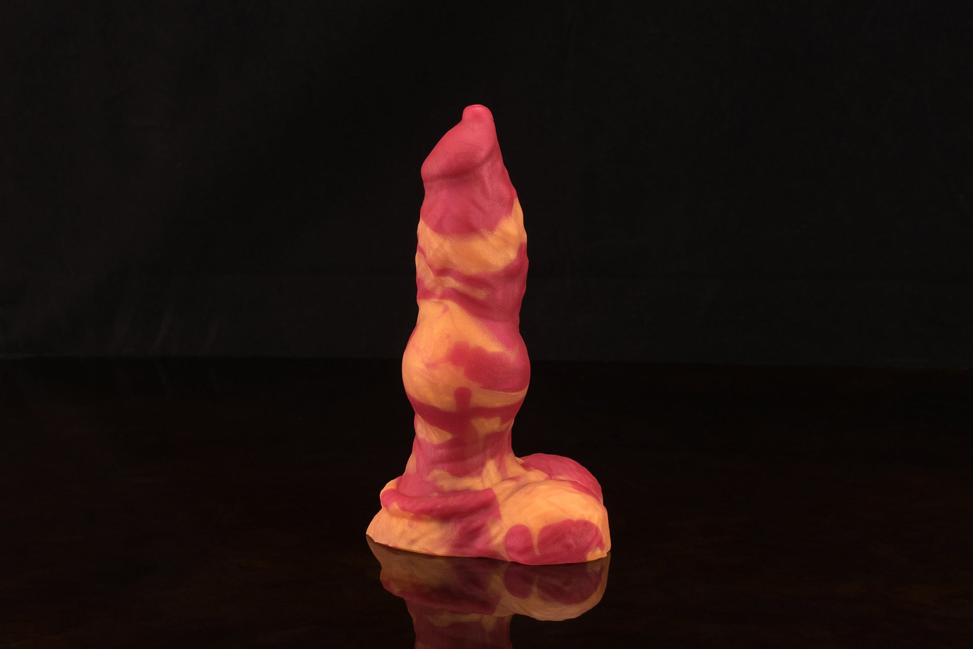 1307 Small Dante in Medium Firmness
