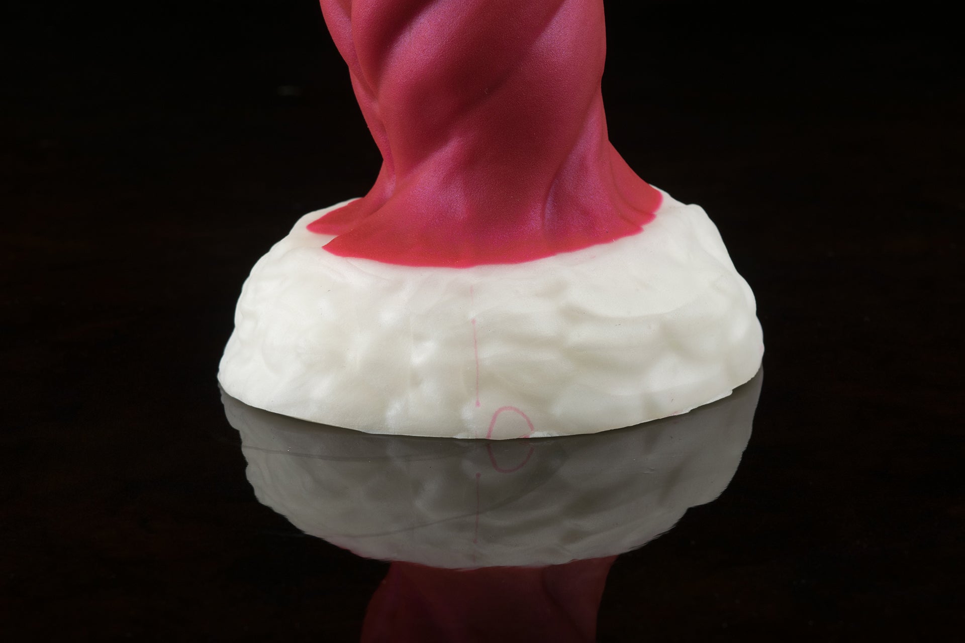 1337 Medium Cortez in Firm - Suction Cupped