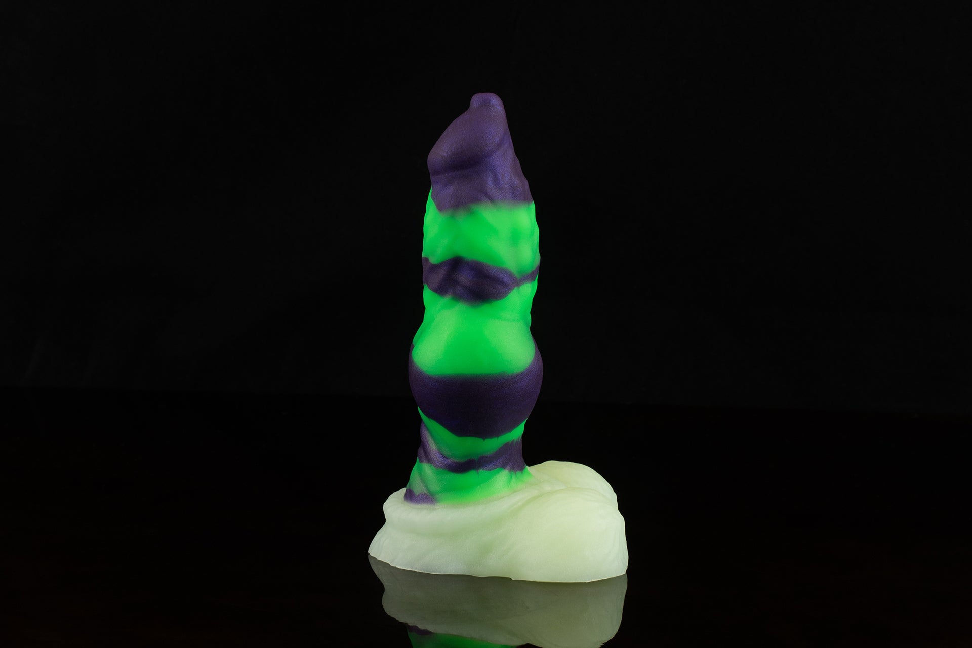 1418 Small Dante in Medium Firmness