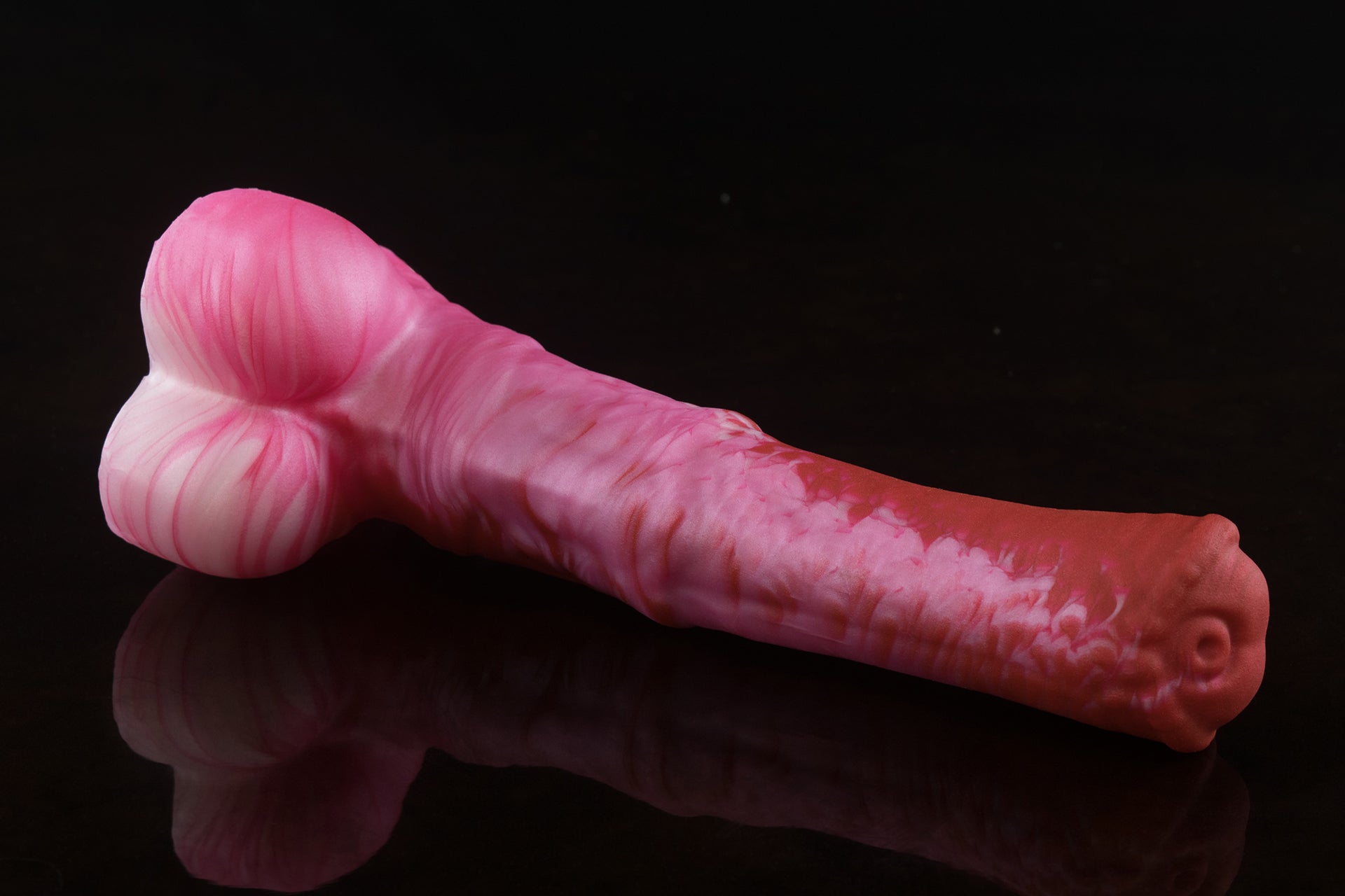 1565 Small Atlas in Medium Firmness - Suction Cupped