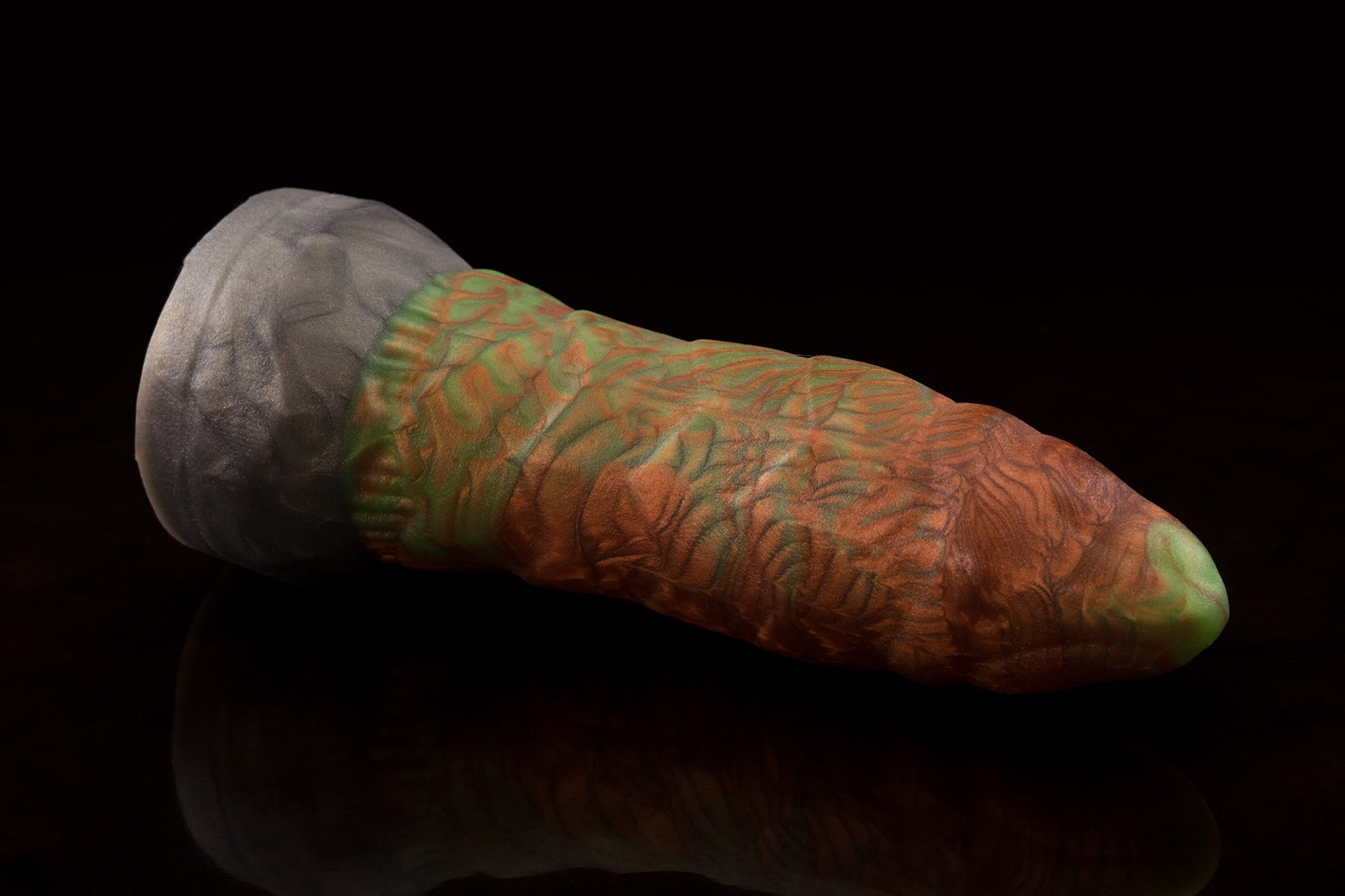 1741 FB Small Cybersaur in Medium Firmness