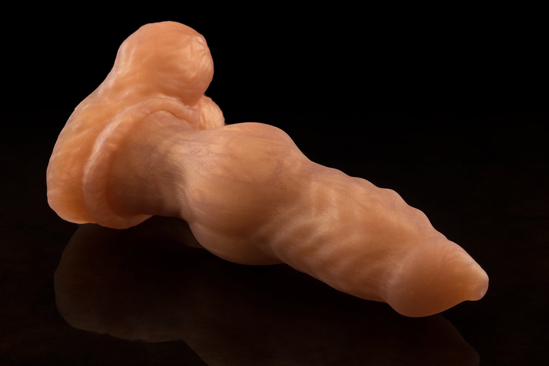 1833 Small Dante in Soft - Suction Cupped