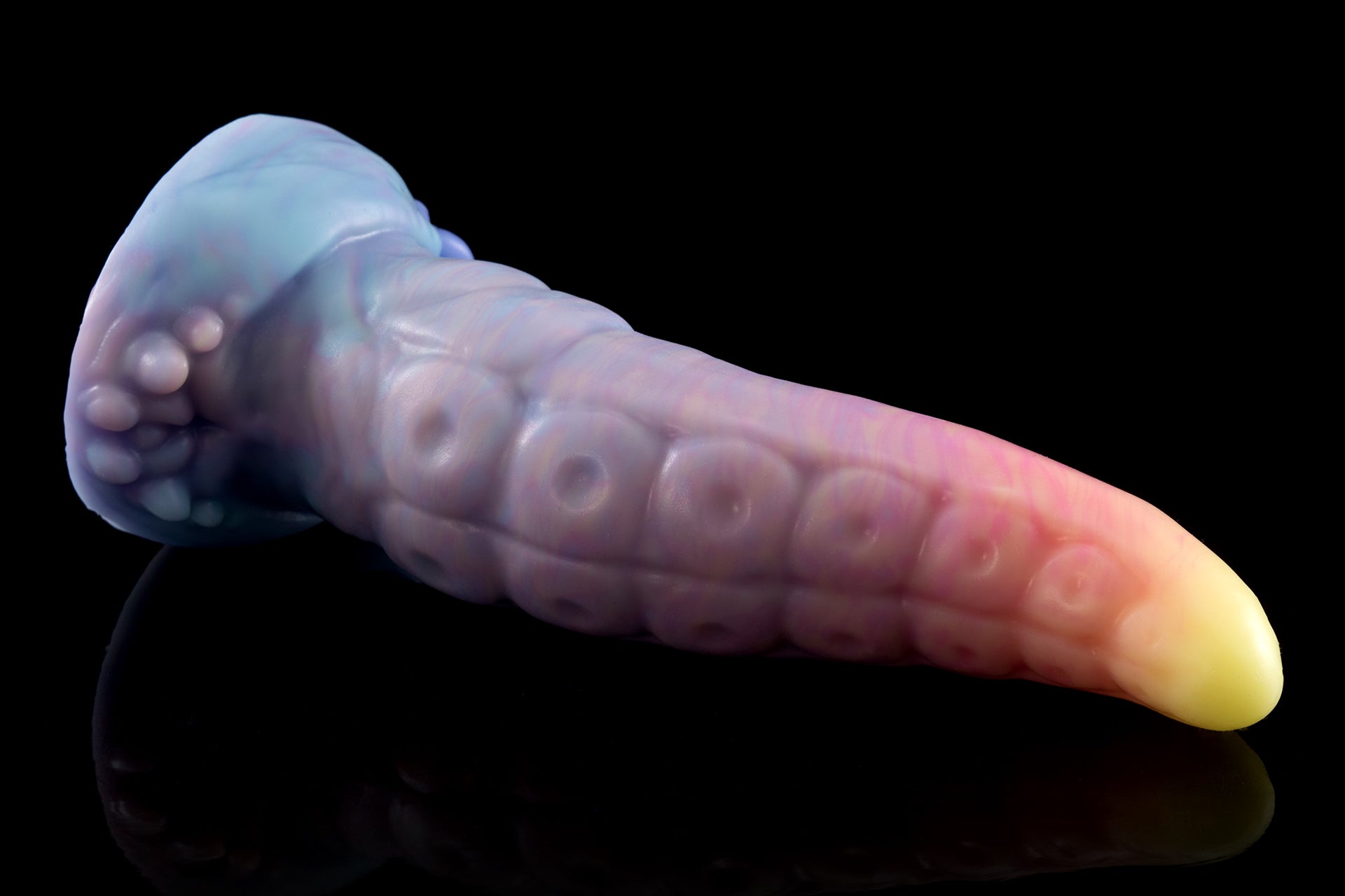2579 Small Slikk in Firm with Suction Cup