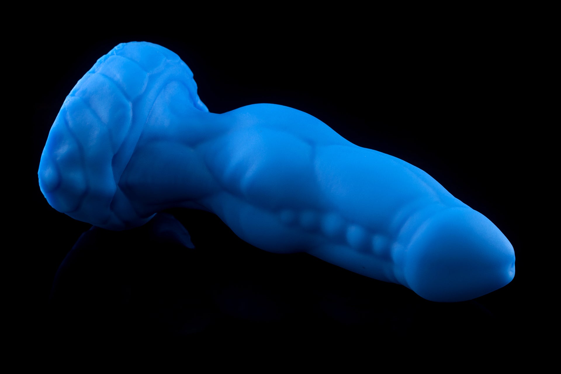 2817 Medium Mocha in Soft Firmness with Suction Cup - Fizzle