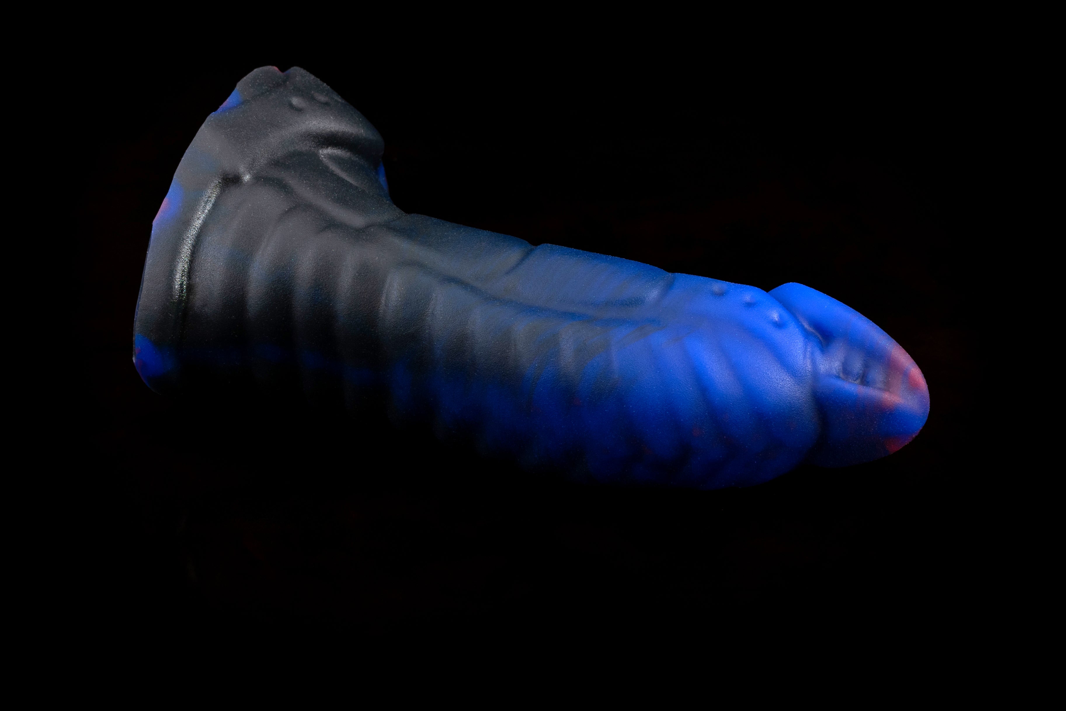 3034 Small Mantis in Medium Firmness with Suction Cup