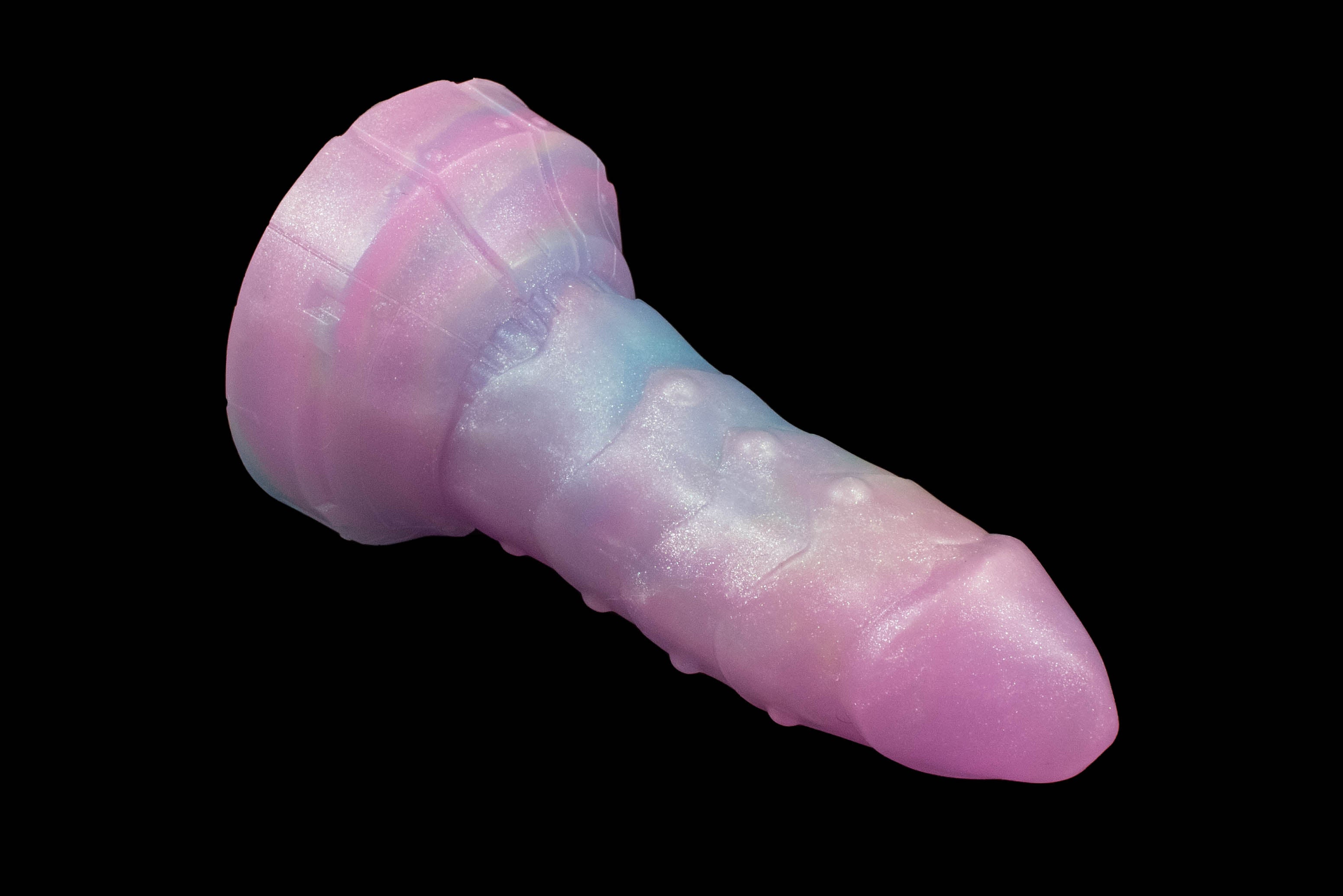 10943 Small Cyrus in Medium Firmness