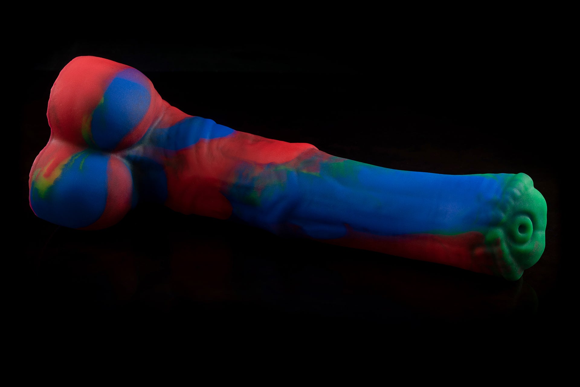3440 Large Atlas in Soft Firmness with Suction Cup