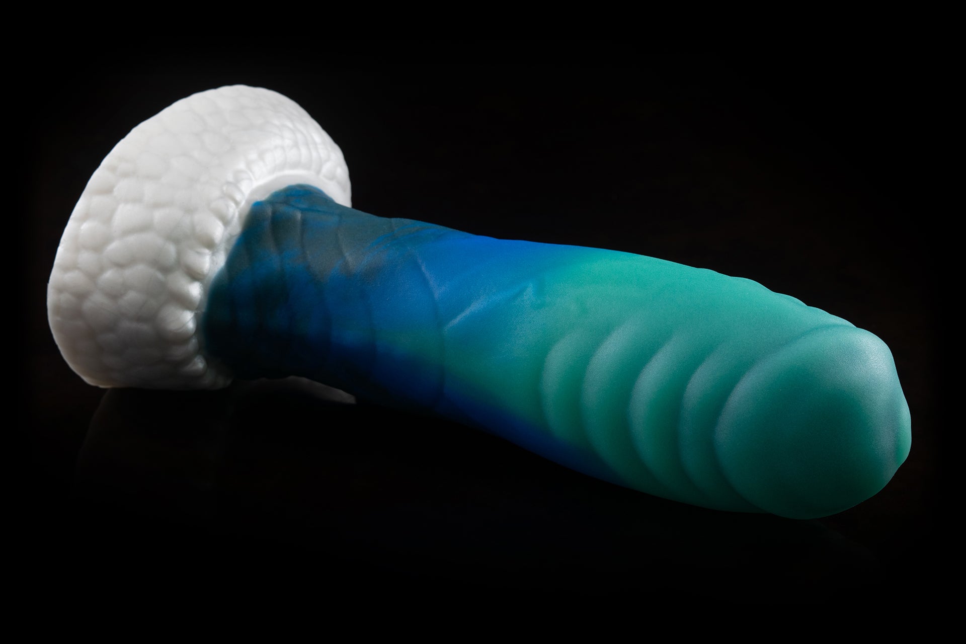 3505 Large Alto in Soft Firmness with Suction Cup