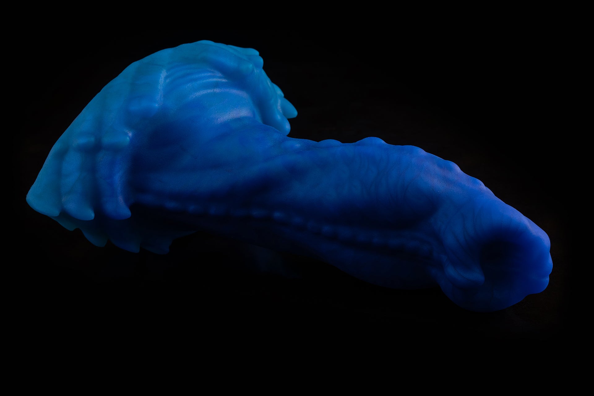 3846 Medium Croxic in Medium Firmness with Suction Cup