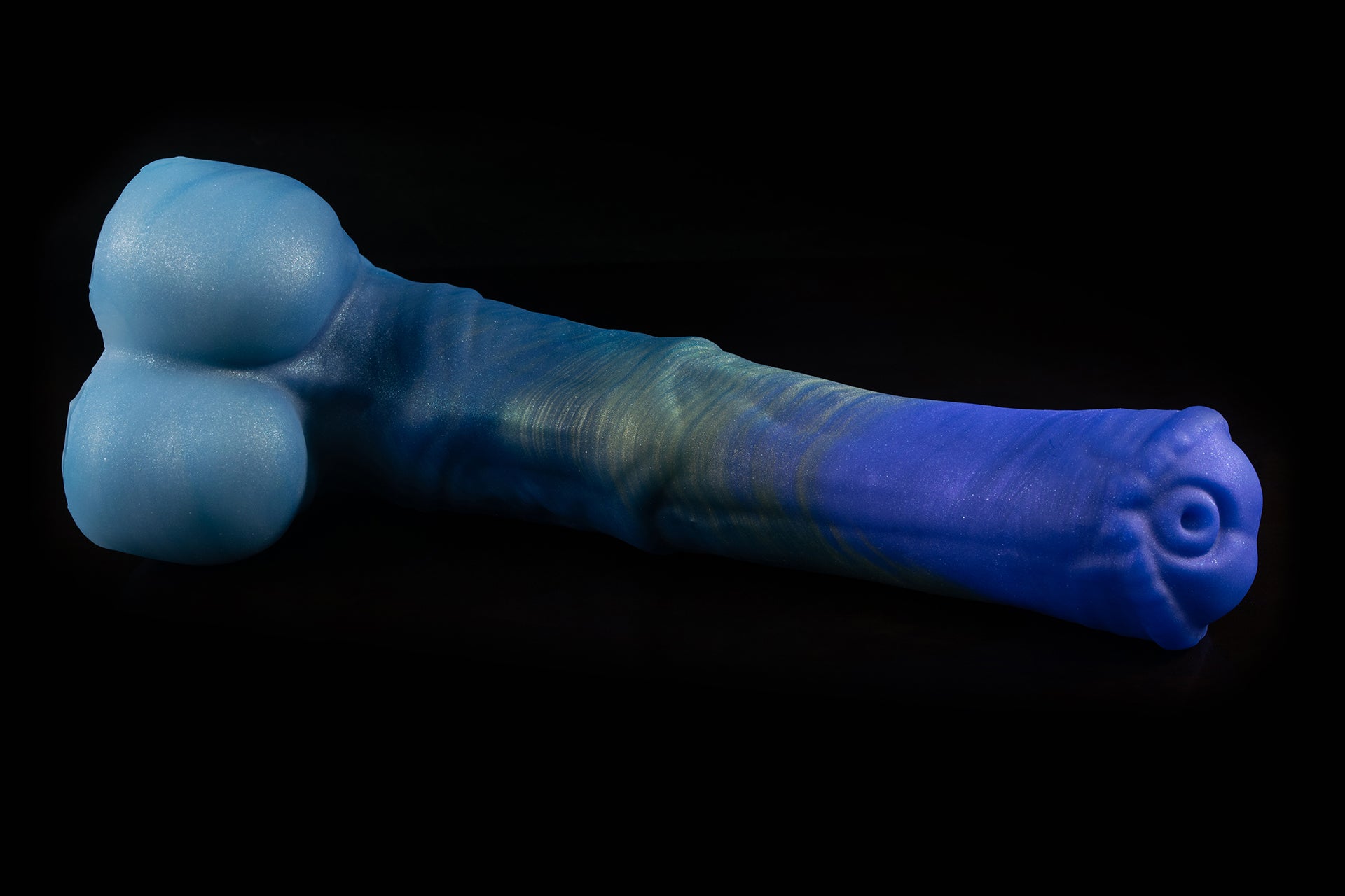 4012 Large Atlas in Medium Firmness with Suction Cup