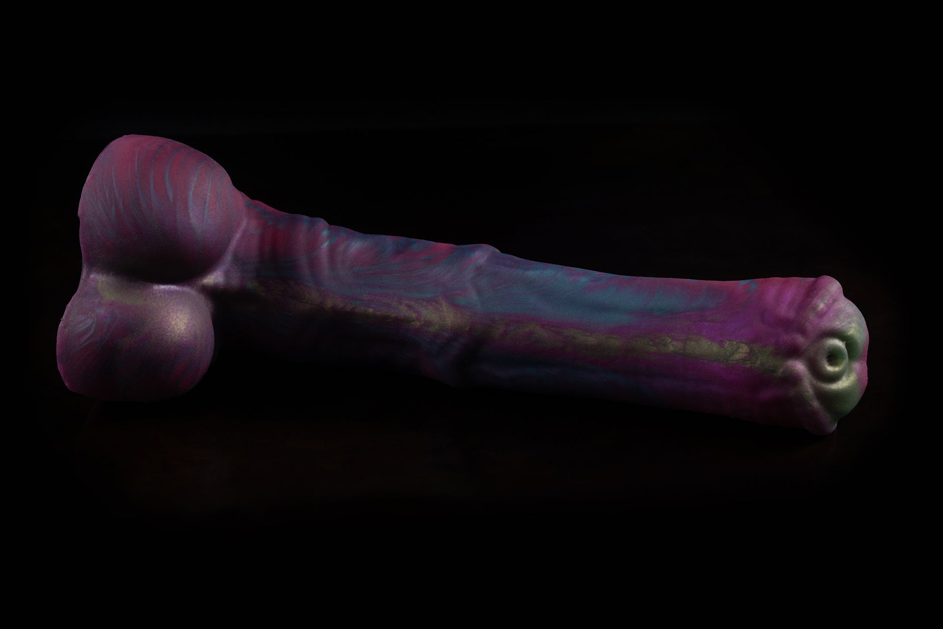 4102 Medium Atlas in Medium Firmness with Suction Cup
