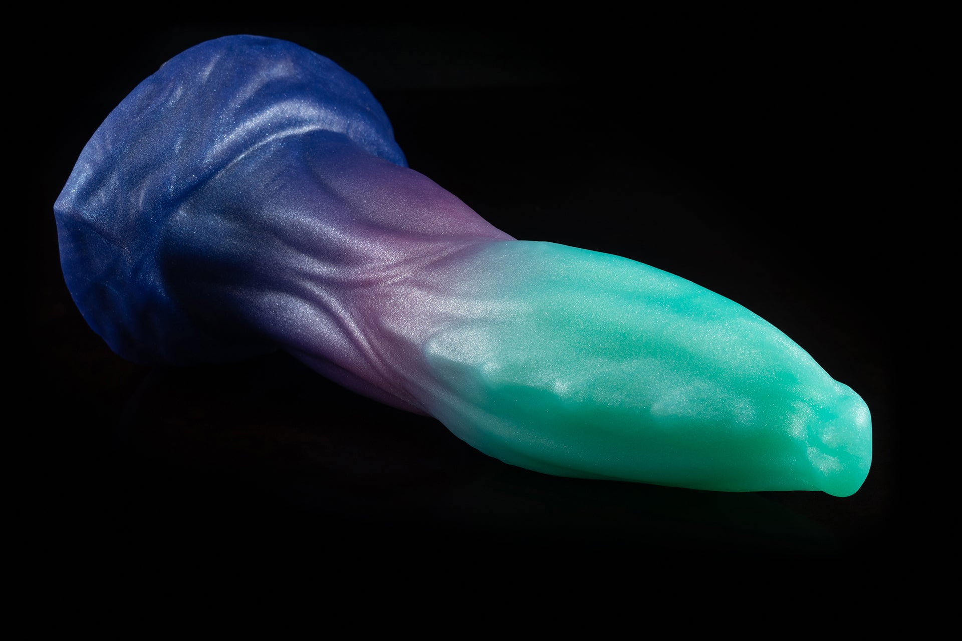 4185 Large Hidora in Soft Firmness with Suction Cup