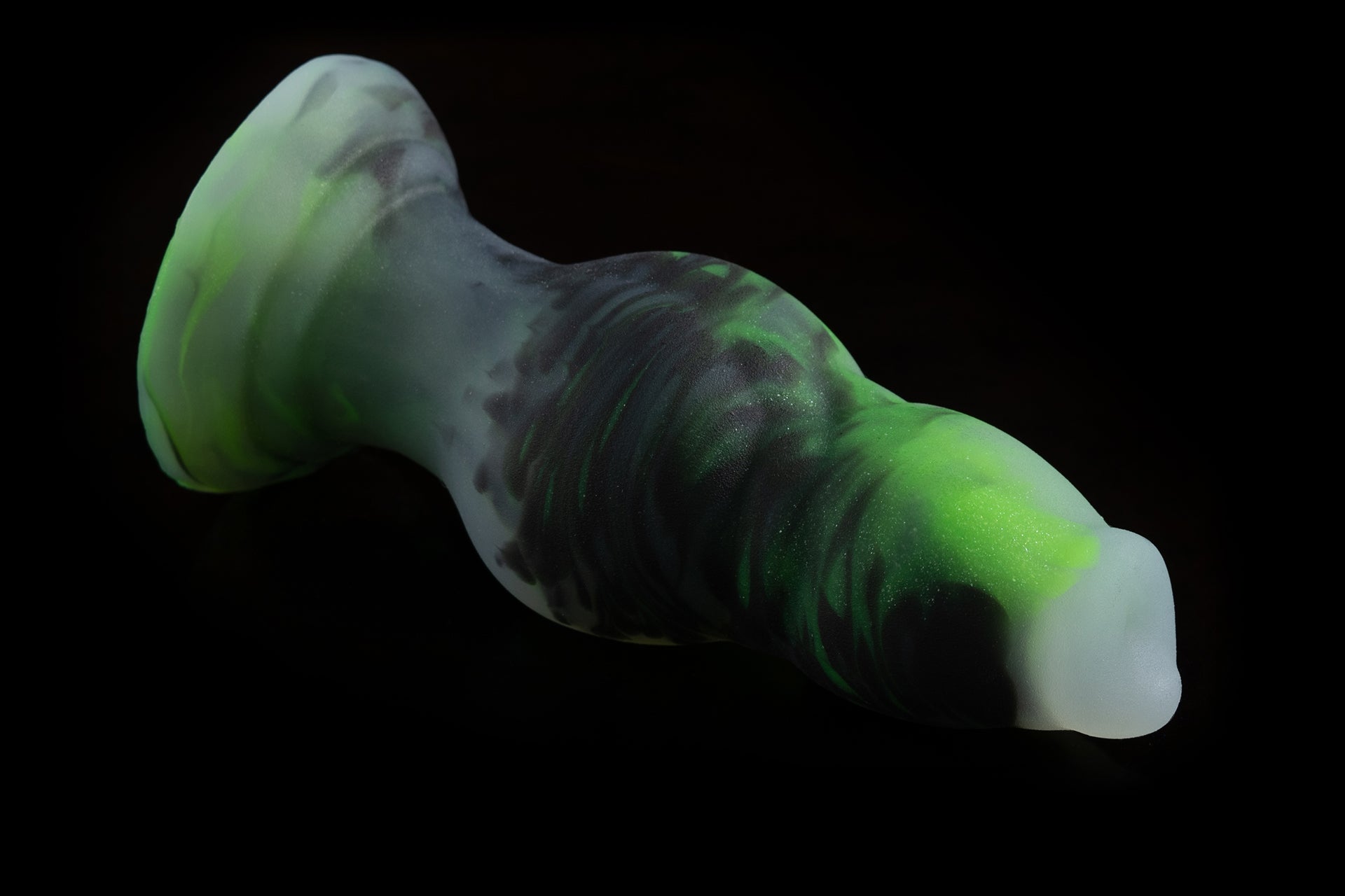 4330 Small Jake in Medium Firmness - Peridot Vein
