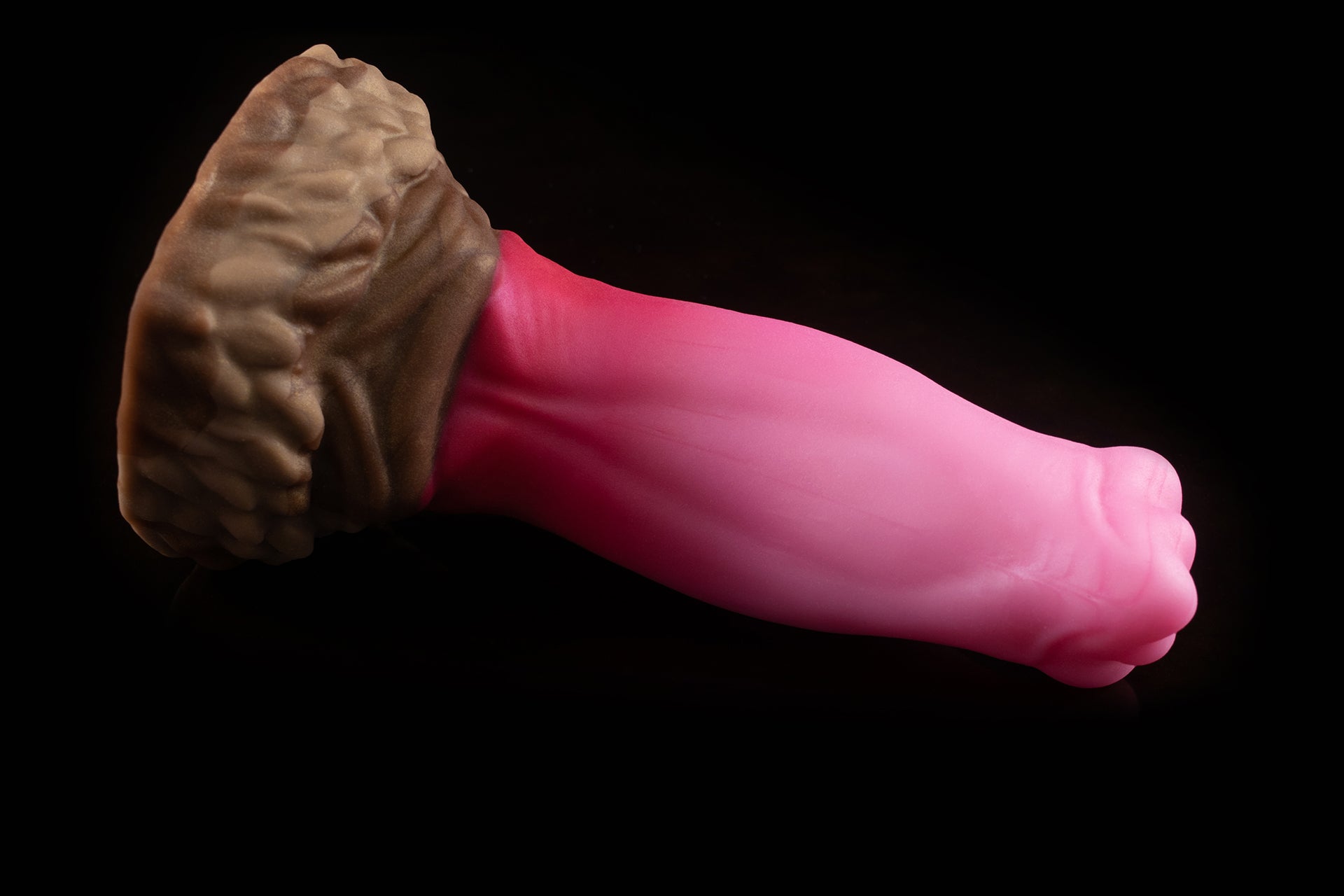 4681 Medium Aela in Medium Firmness with Suction Cup
