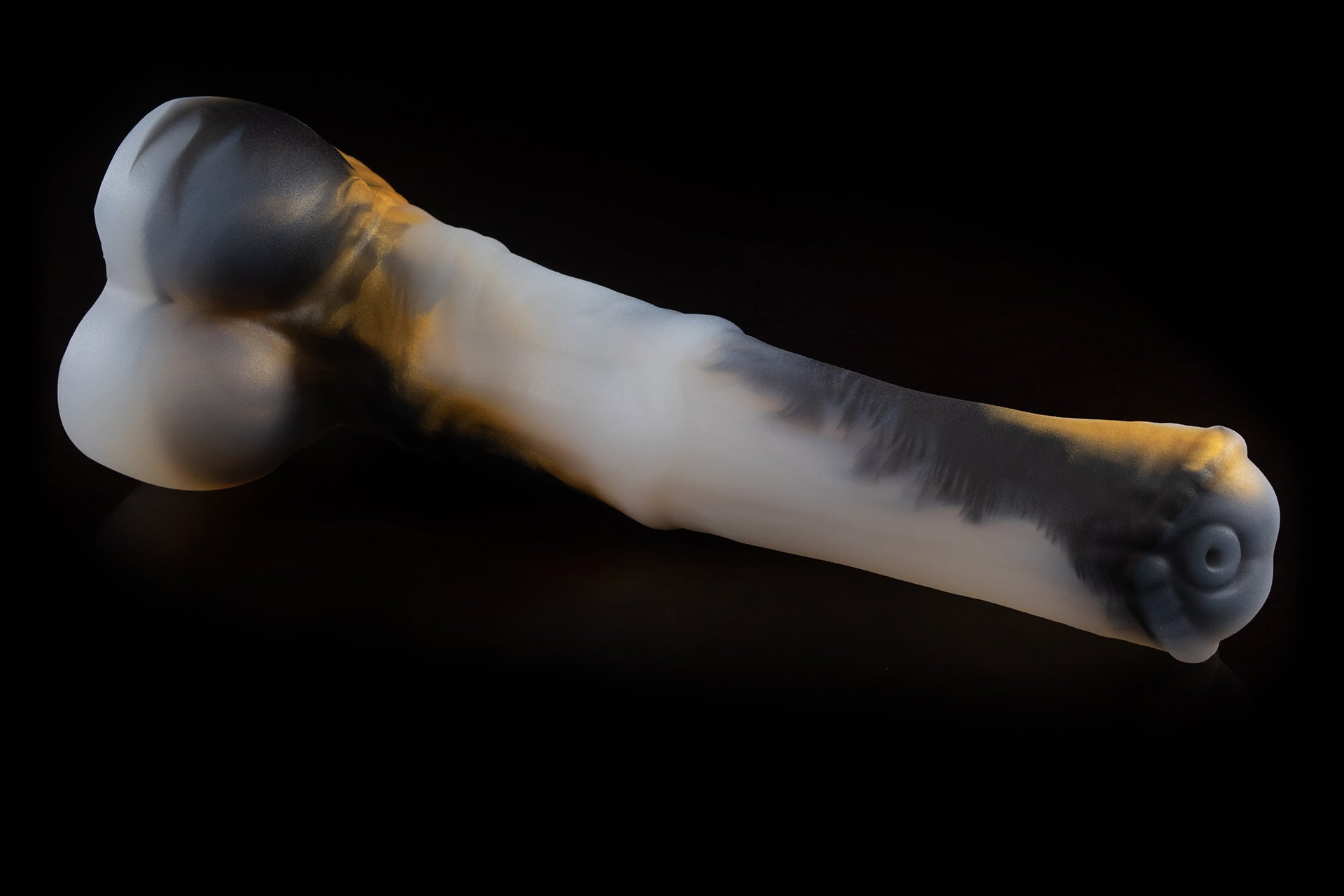4722 Medium Atlas in Medium Firmness - Gold