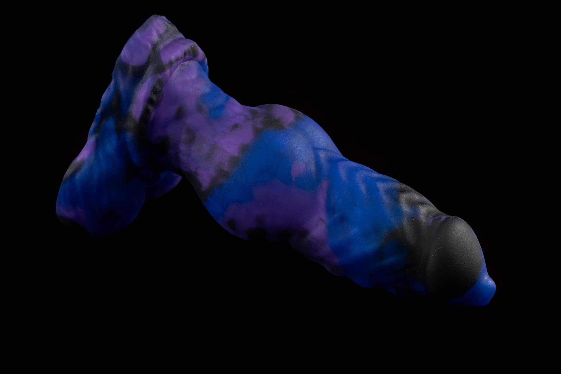 5149 Small Dante in Medium Firmness with Suction Cup