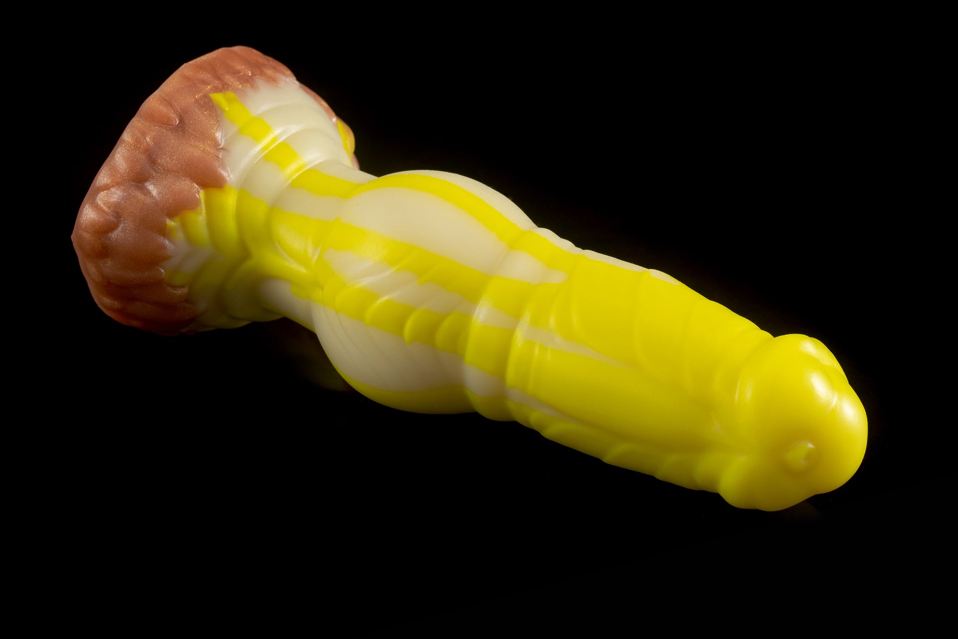 5367 Small Zane in Firm Firmness with Suction Cup - Fizzle