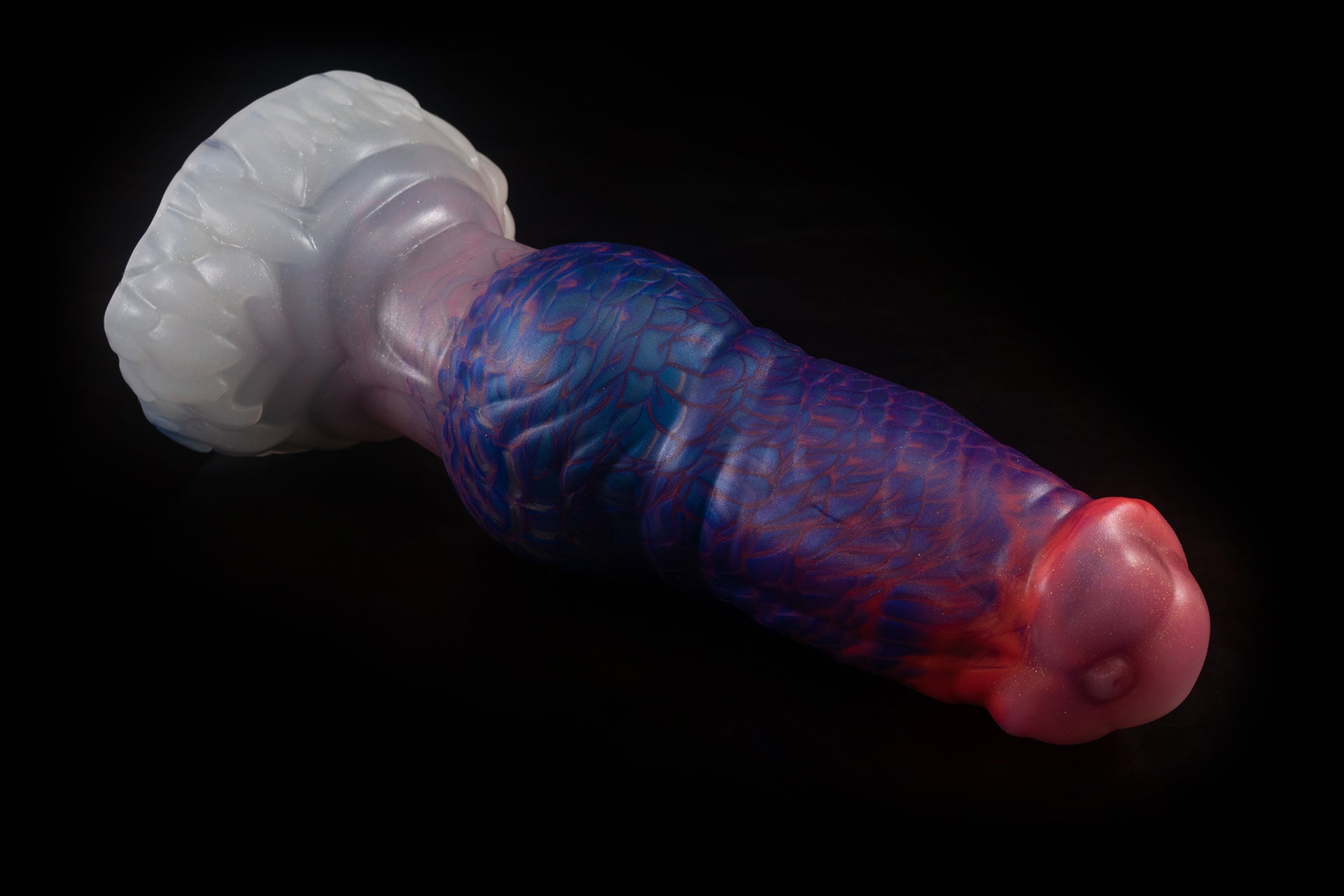 5695 Large Zane in Soft Firmness with Suction Cup
