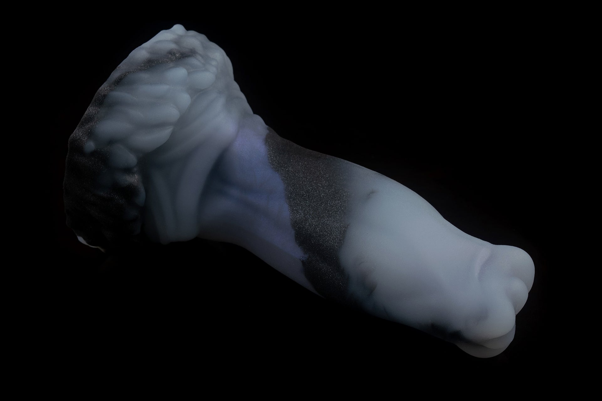 5880 Medium Aela in Medium Firmness