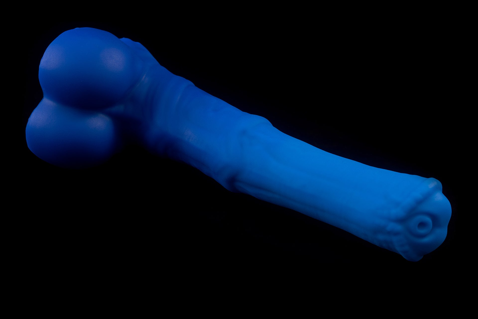 5926 Medium Atlas in Medium Firmness with Suction Cup - Fizzle