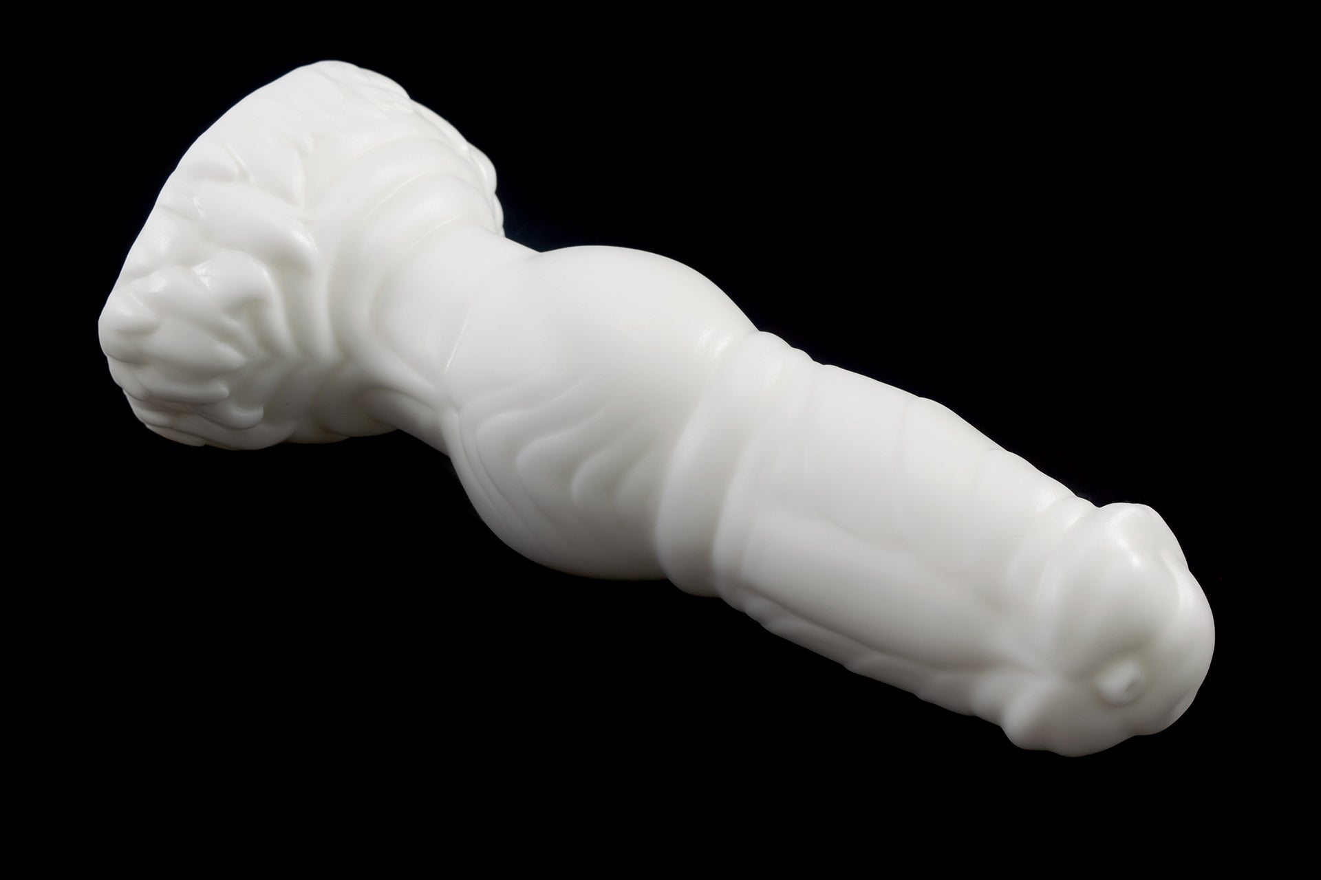 6415 Large Zane in Medium Firmness with Suction Cup - Fizzle