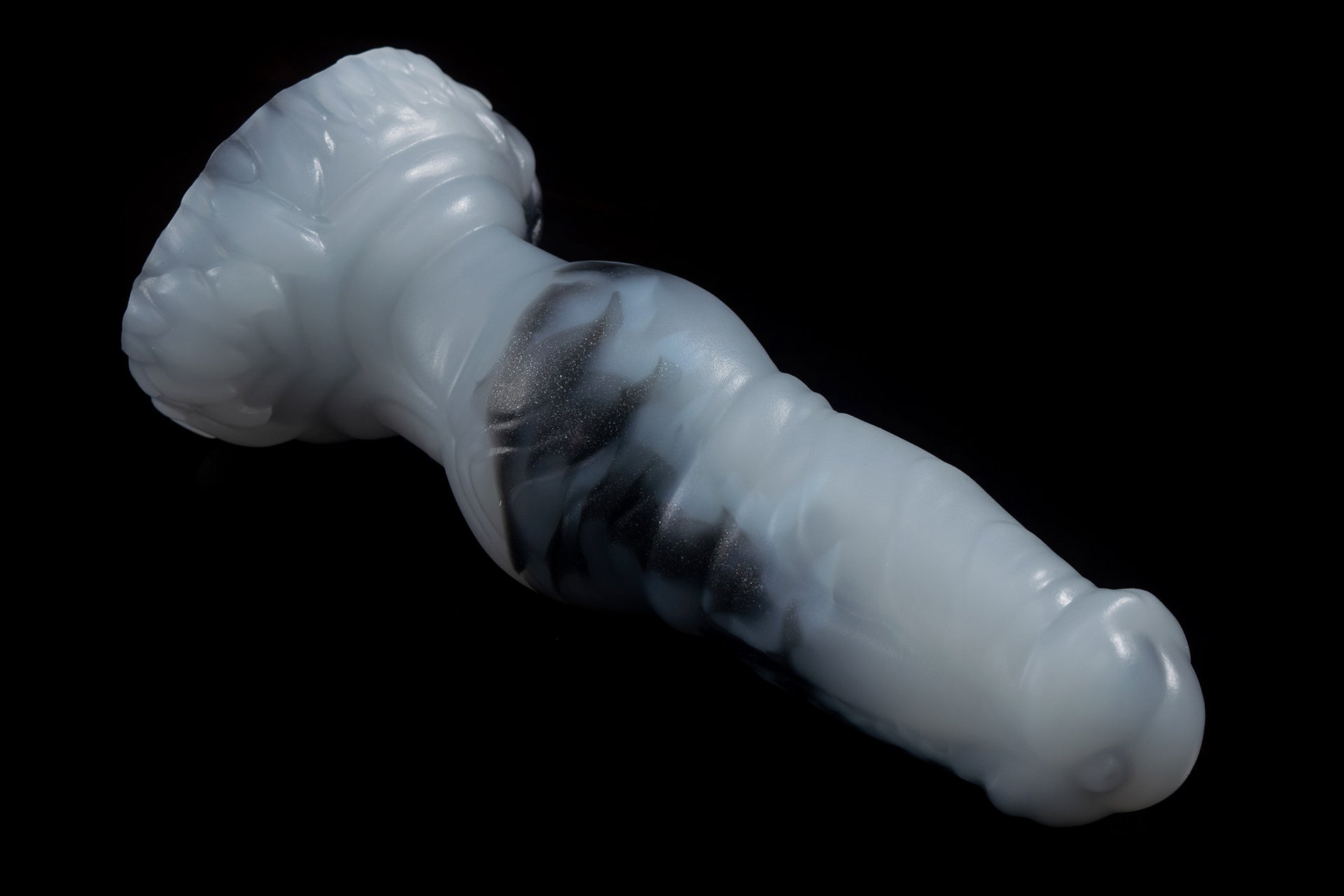 6517 Small Zane in Medium Firmness with Suction Cup