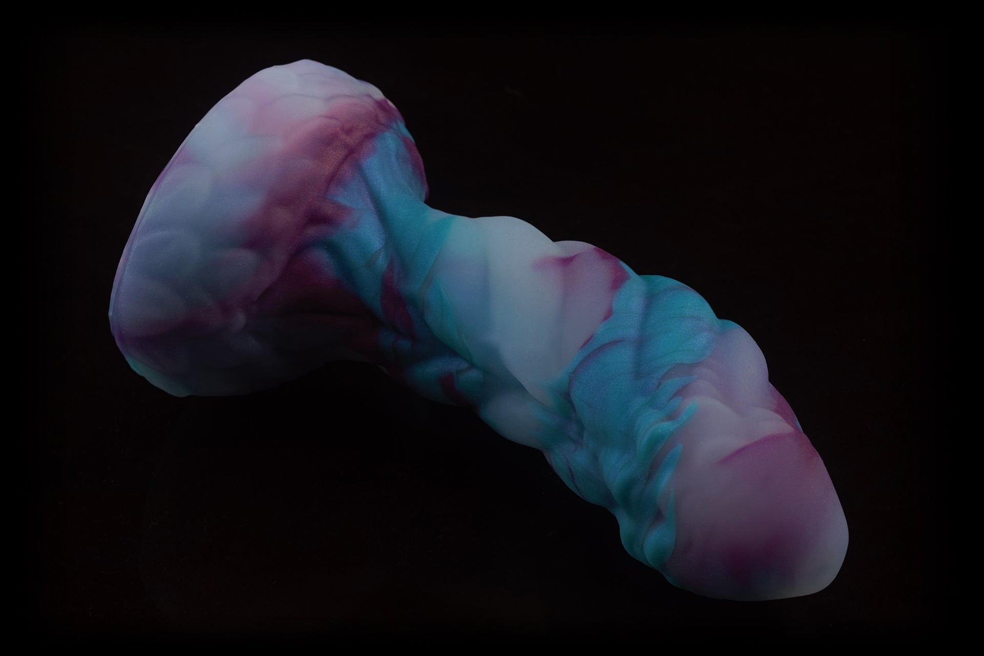 7033 Medium Cortez in Soft Firmness with Suction Cup