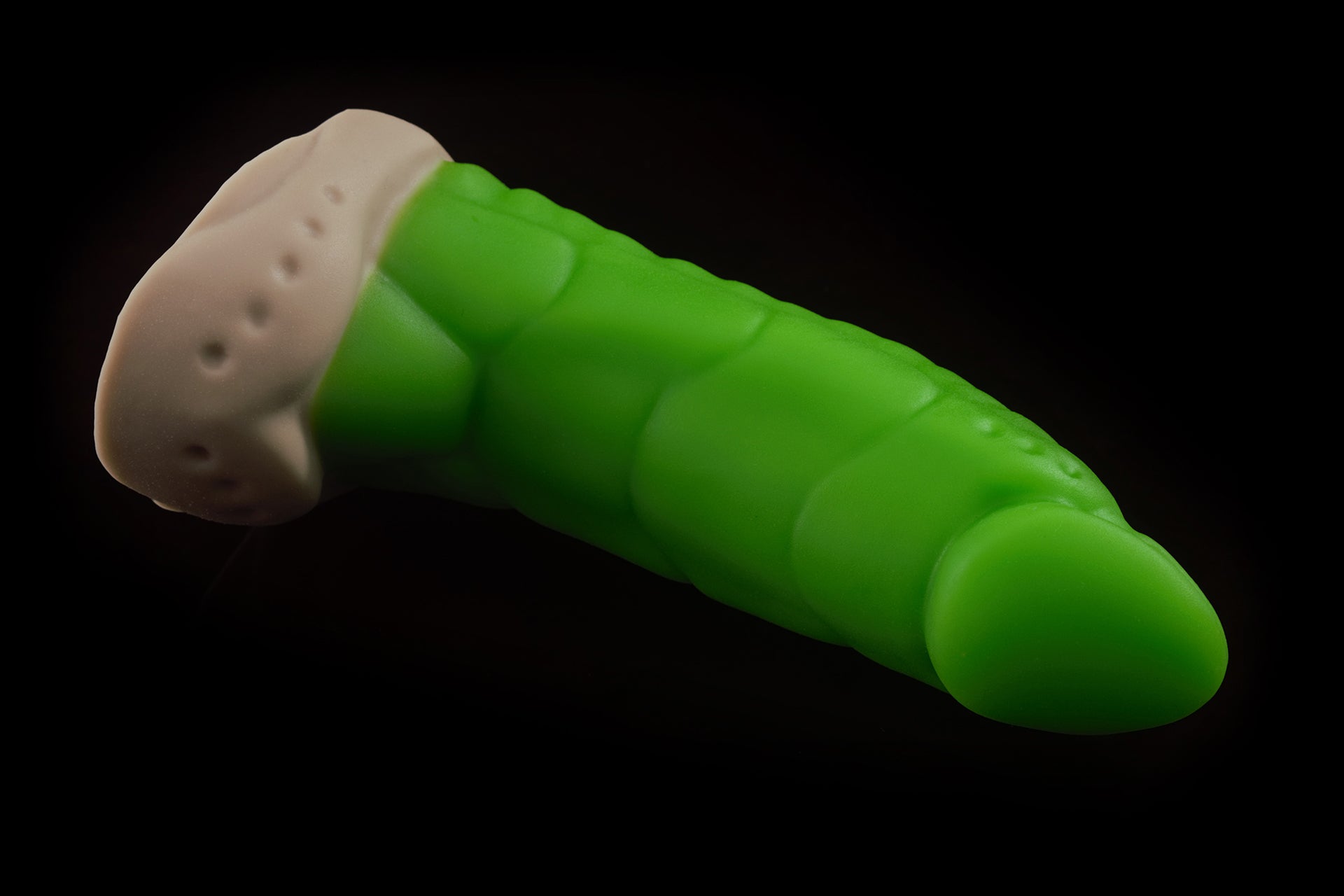 7200 Small Mantis in Medium Firmness with Suction Cup