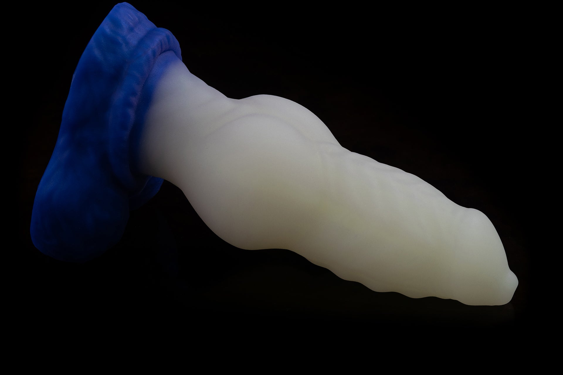 7433 Medium Dante in Medium Firmness