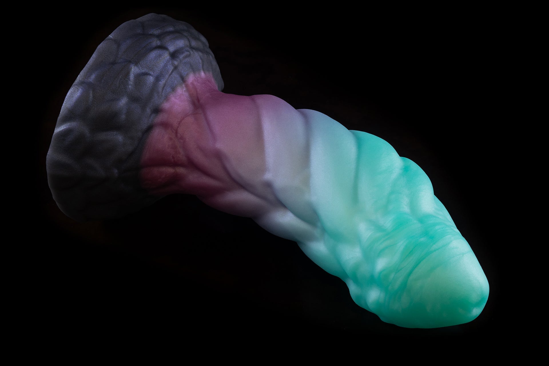 7933 Large Cortez in Medium Firmness with Suction Cup