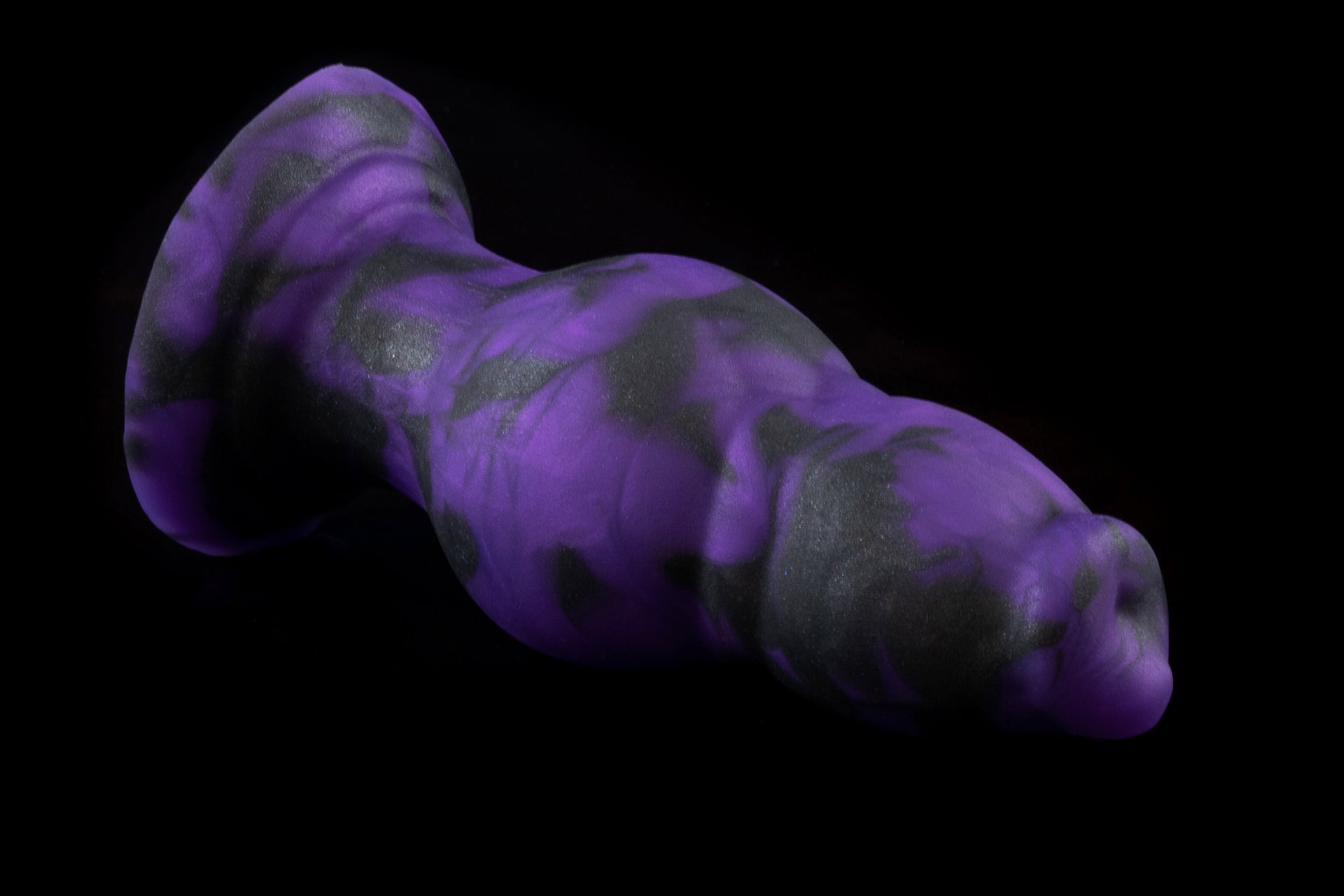 8243 Small Jake in Medium Firmness