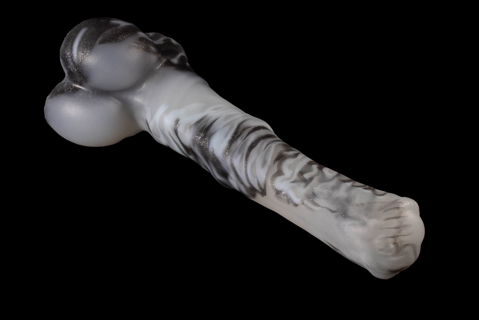 8623 Small Atlas in Soft Firmness with Suction Cup