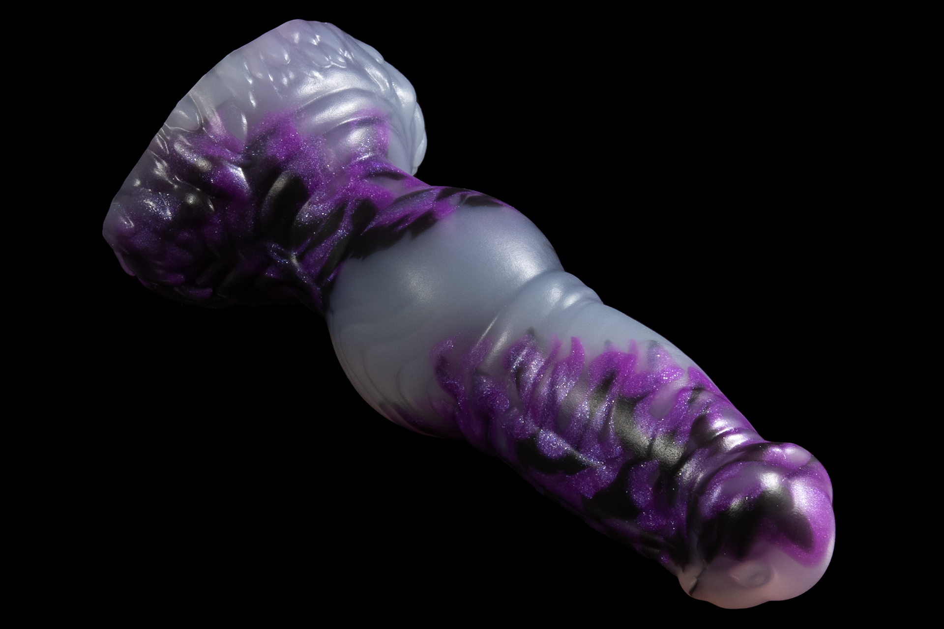 9053 Small Zane in Medium Firmness with Suction Cup