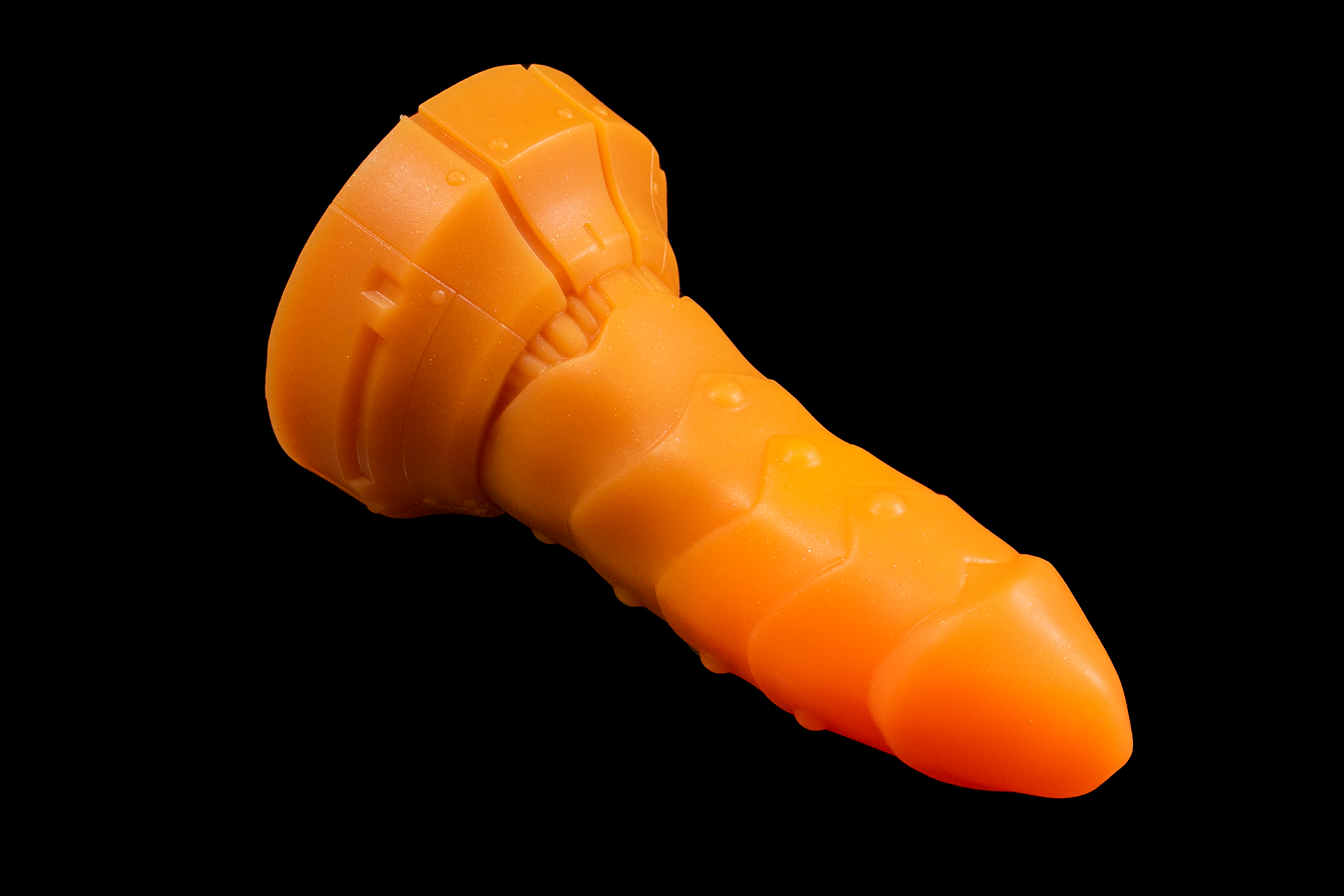 9879 Small Cyrus in Medium Firmness