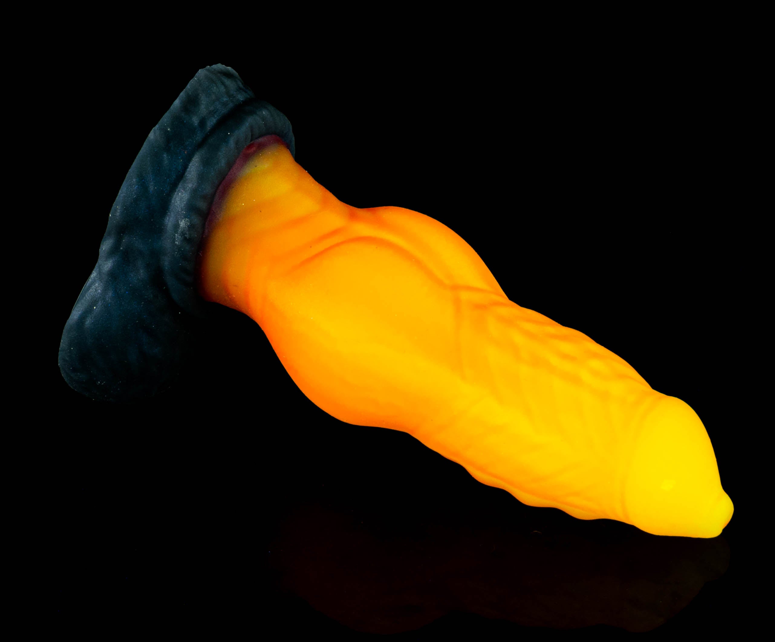 13599 Small Dante in Medium Firmness - Fizzle