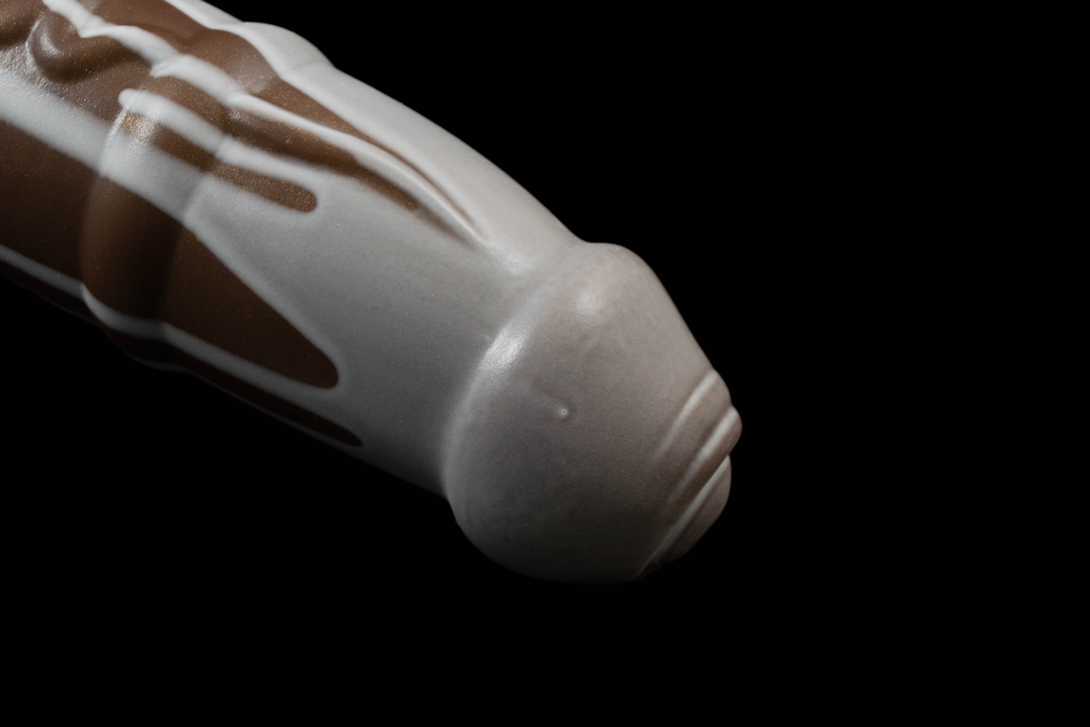 11374 Large Ian in Soft Firmness - Fizzle
