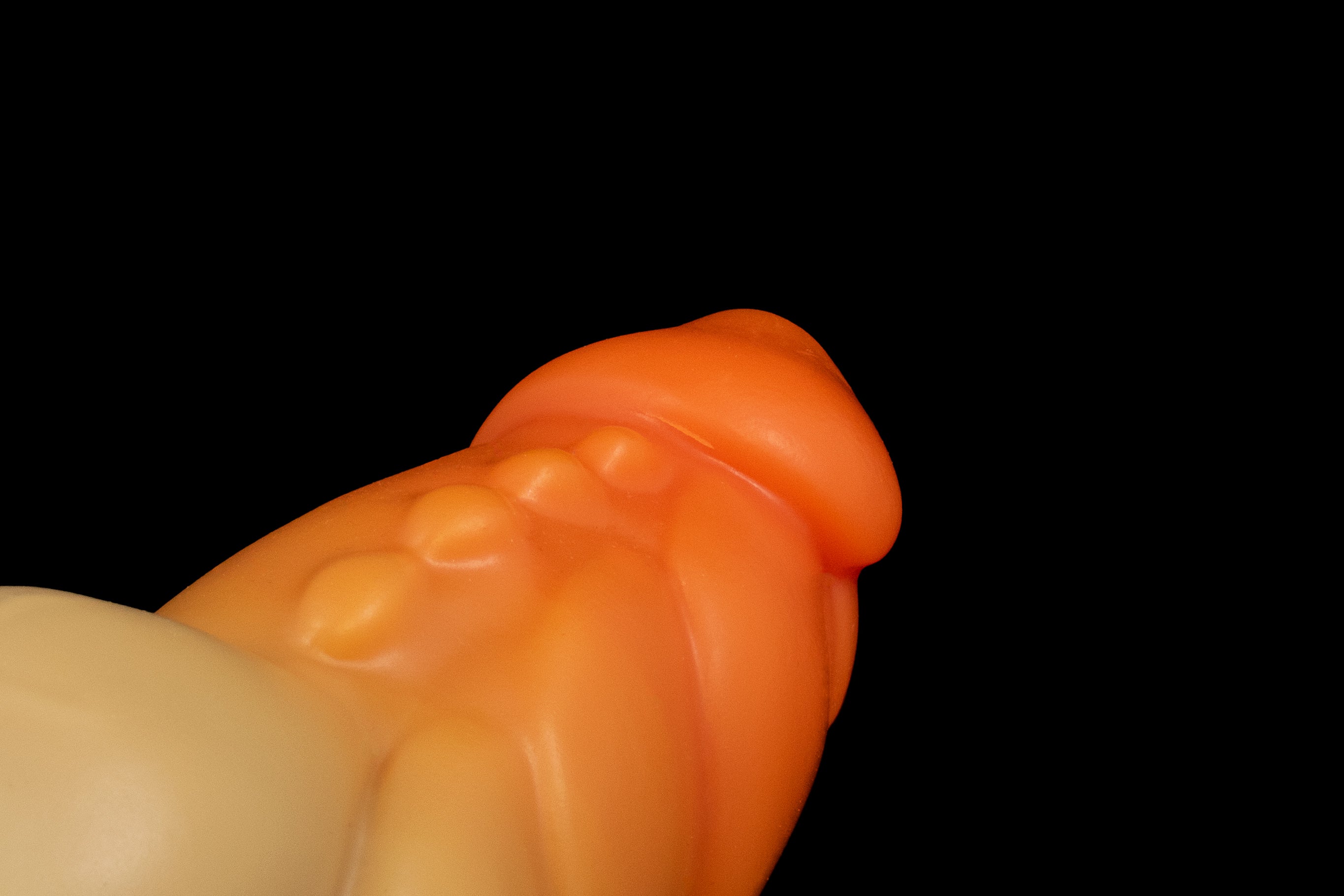 12852 Medium Ember in Soft Firmness with Suction Cup - Fizzle