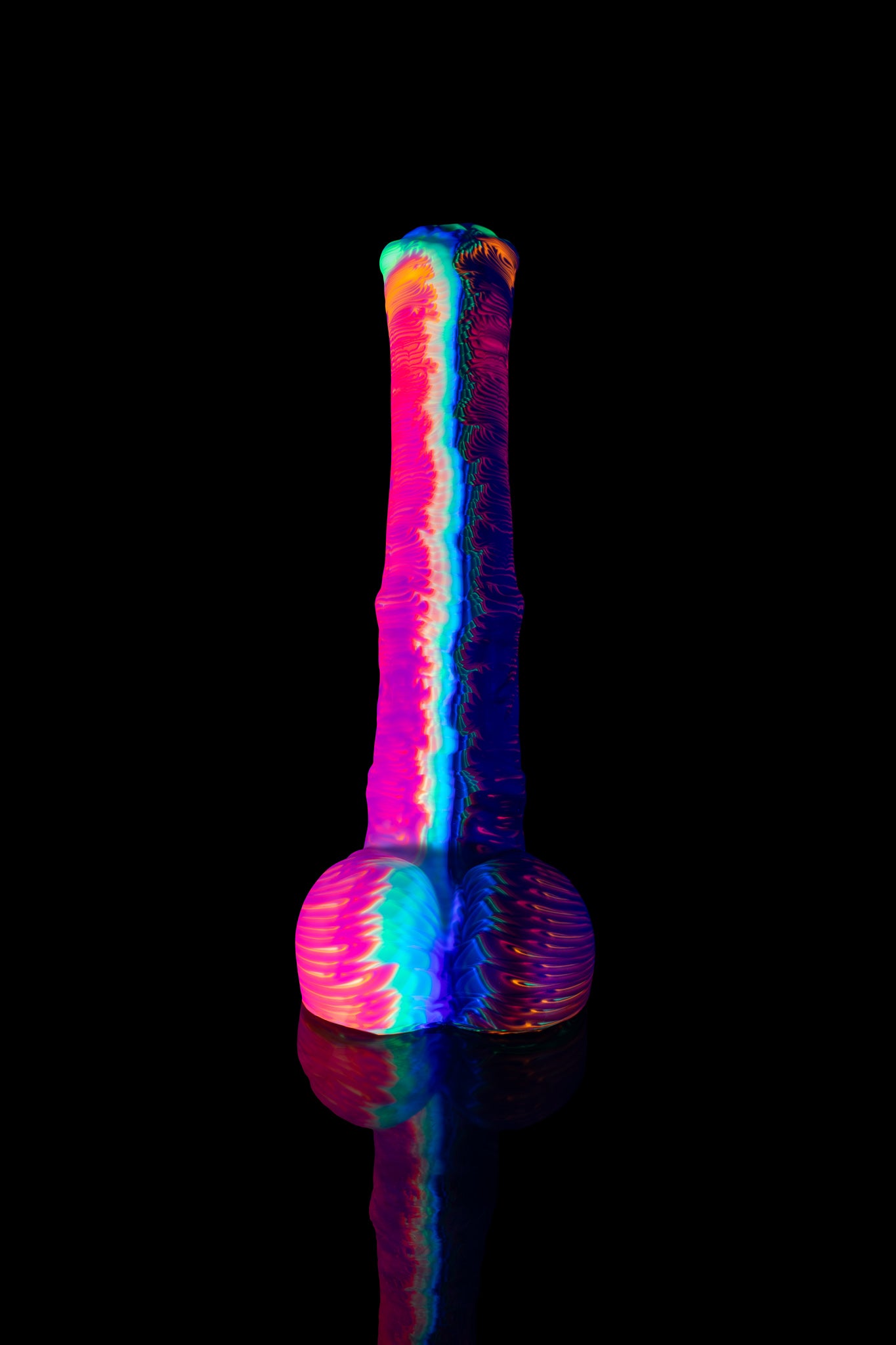 13424 Large Atlas in Medium Firmness with Suction Cup