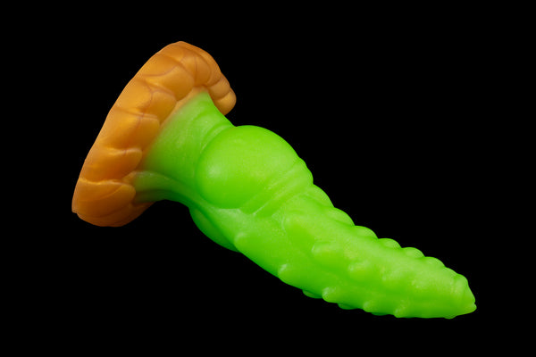 13526 Small Kaleb in Medium Firmness