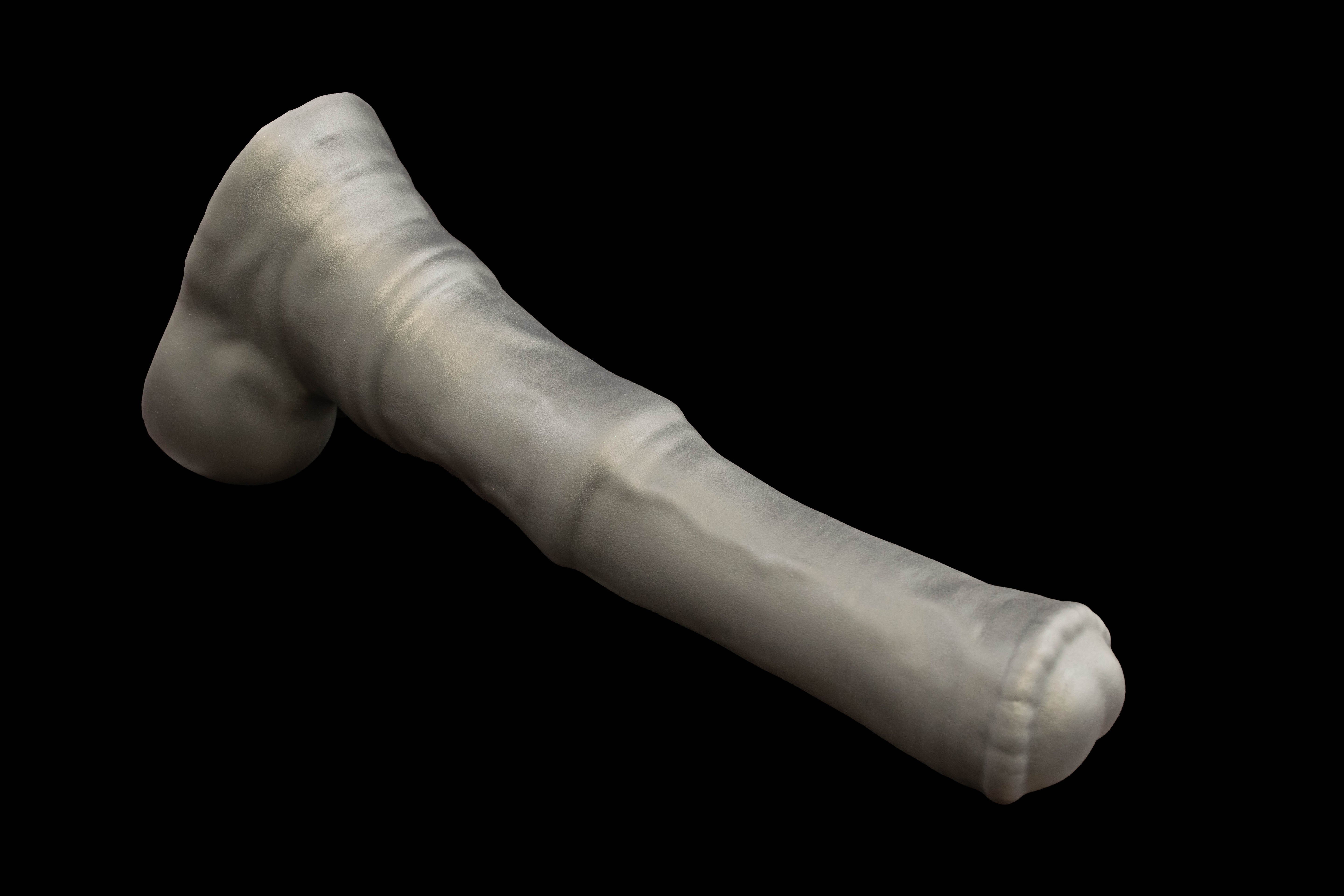11499 Small Atlas in Medium Firmness with Suction Cup - Fizzle