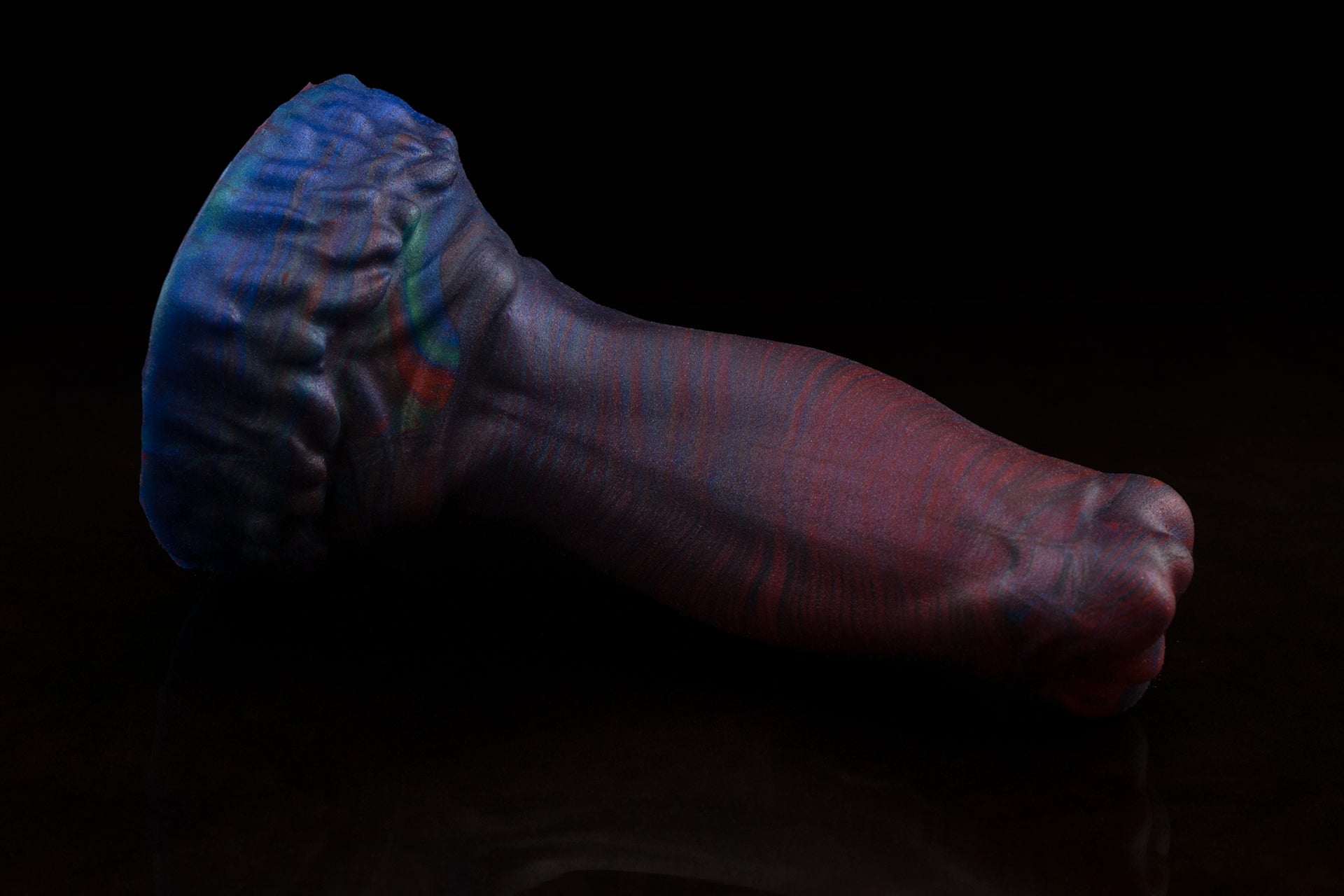 1677 Mini Hyena in Medium Firmness - Suction Cupped
