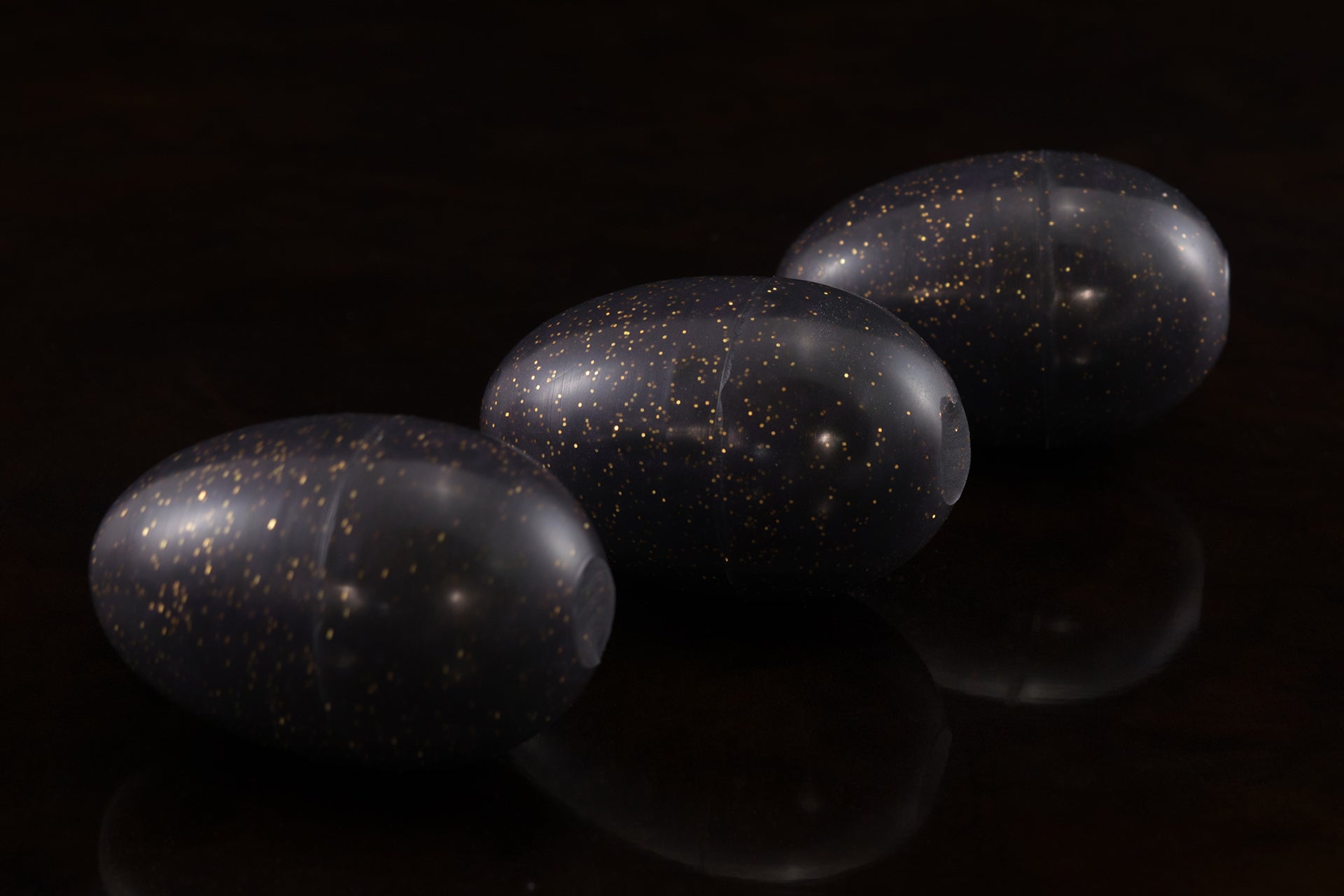1704 FB Brood Eggs - Set of 3