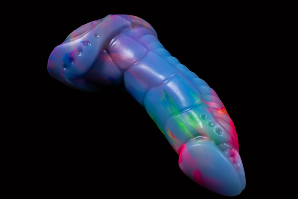 10555 XL Mantis in Medium Firmness with Suction Cup