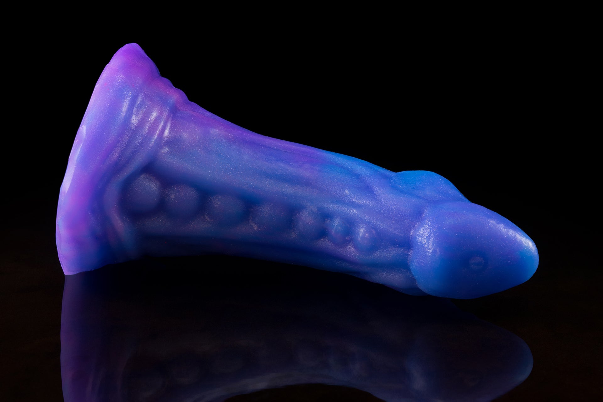 1897 FB Small Spinosaurus in Medium Firmness