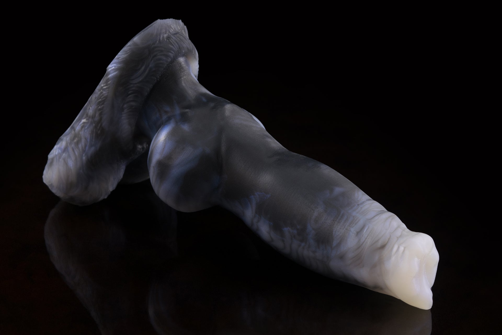 2148 Mini Dire Wolf in Medium Firmness
