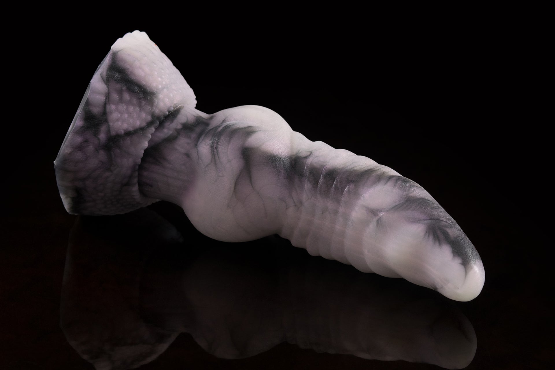 2150 Mini Tyrant in Medium Firmness